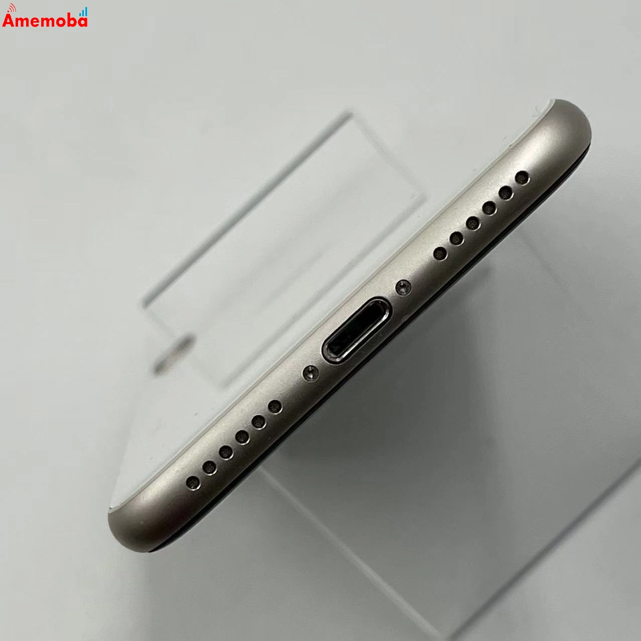 iPhoneSE 第3世代 64GB スターライト MMYD3J/A AU版SIMフリー