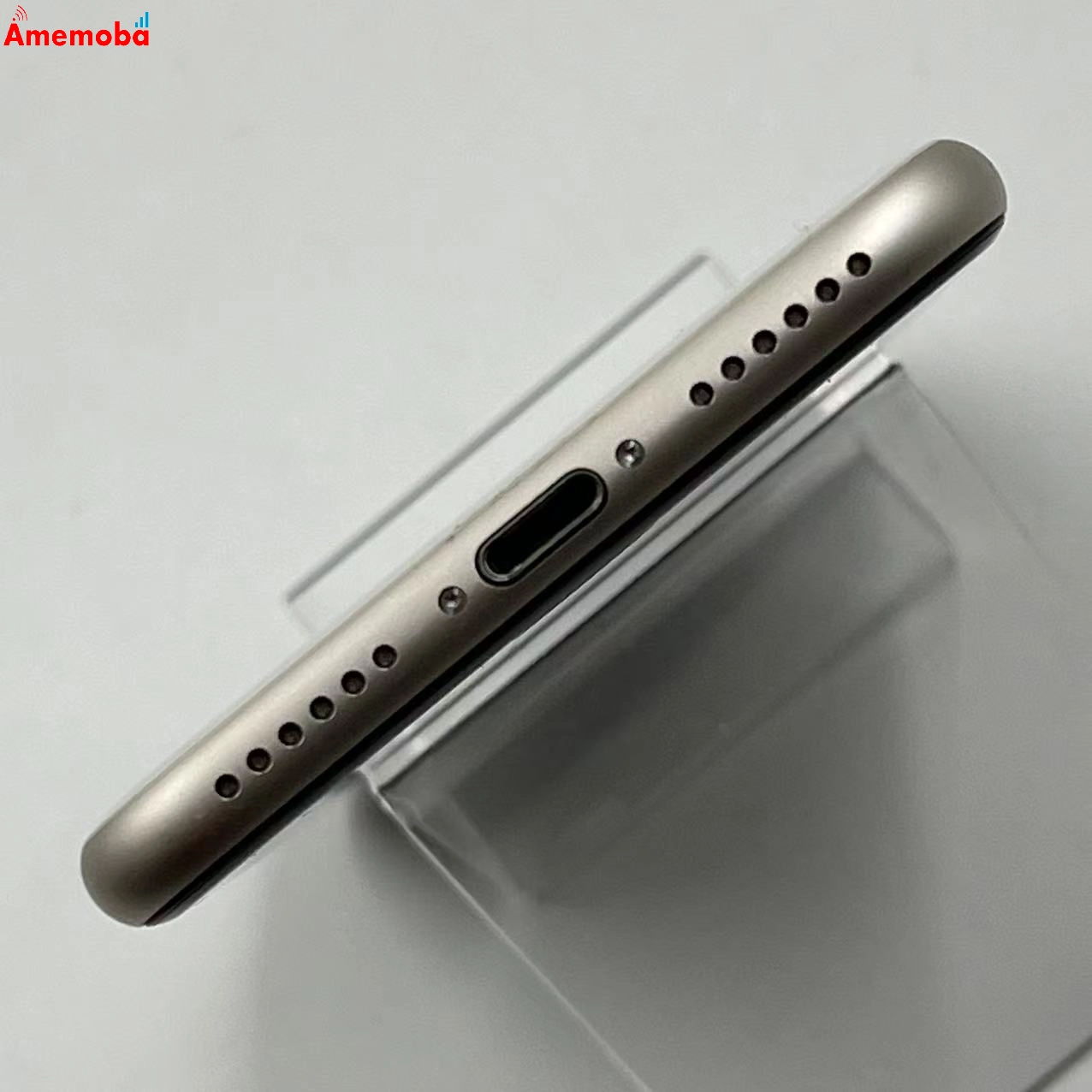 iPhoneSE 第3世代 64GB スターライト MMYD3J/A AU版SIMフリー