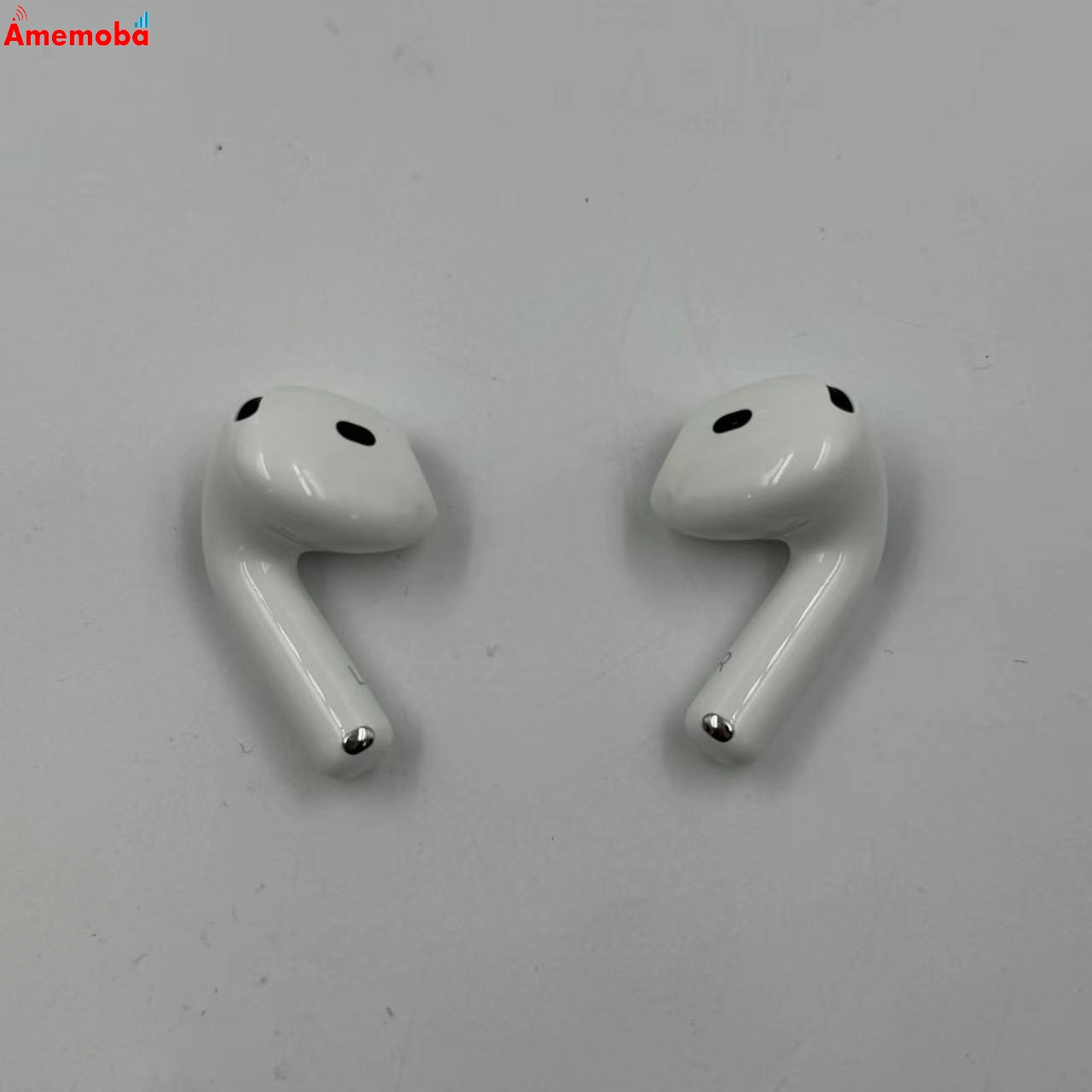 AirPods 第4世代 - ホワイト MXP63J/A  新品同様