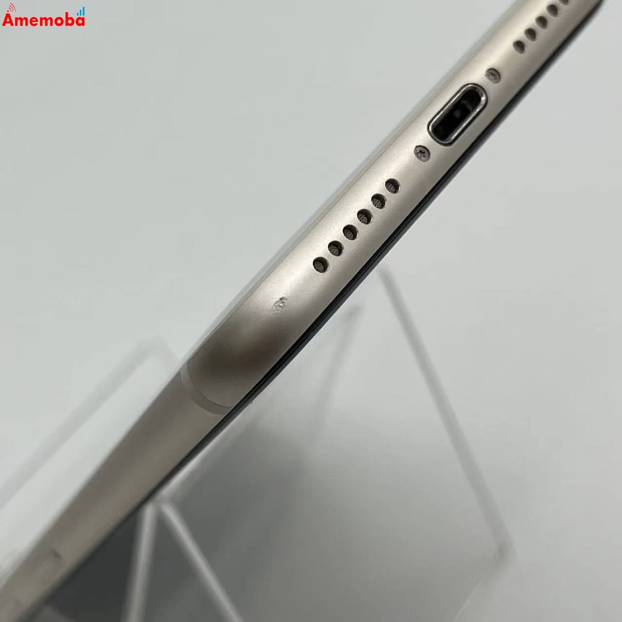 iPhoneSE 第3世代 64GB スターライト MMYD3J/A AU版SIMフリー 美品