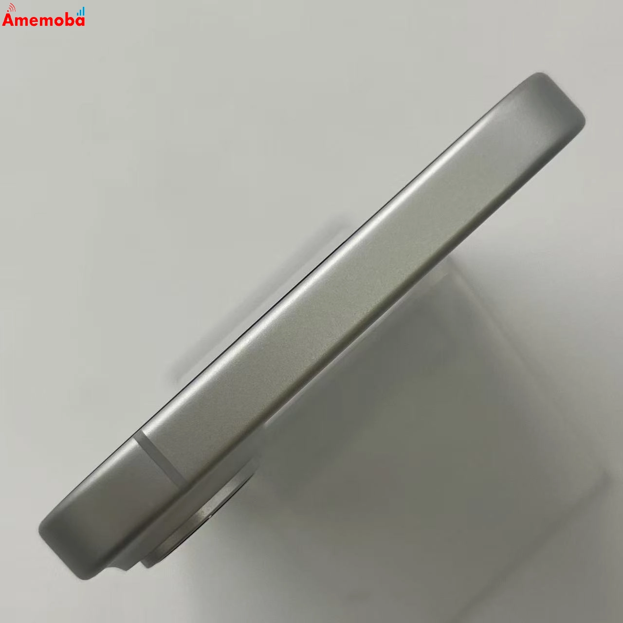 iPhone16 128GB ホワイト MYDR3J/A SIMフリー 極美品