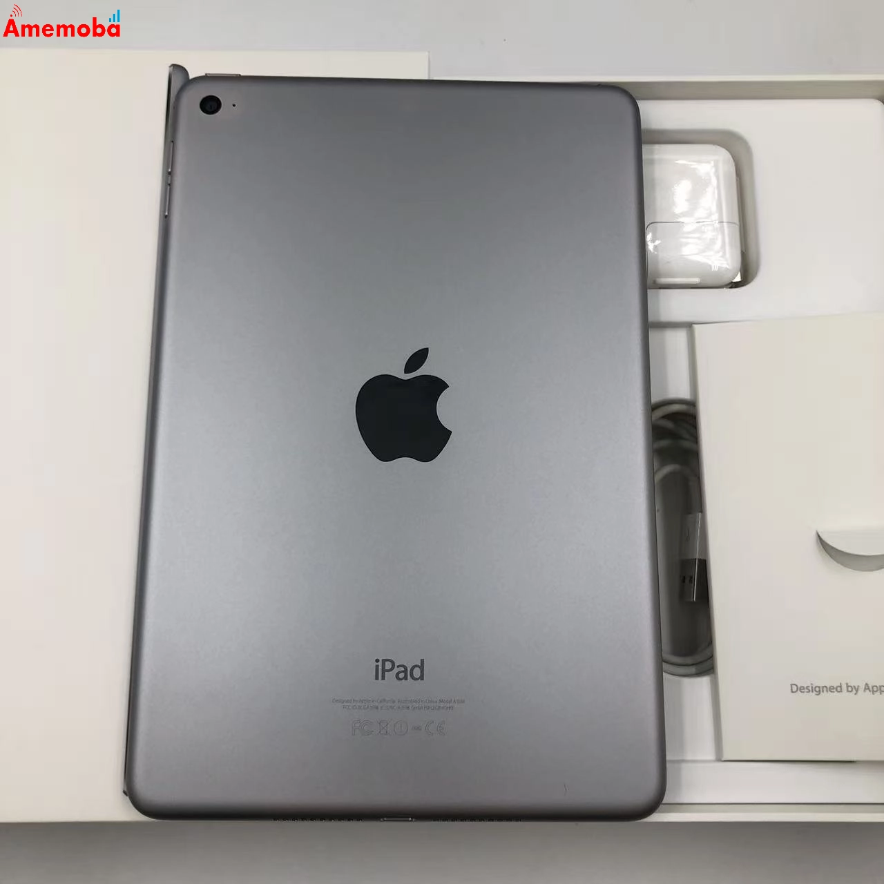 iPad mini 第4世代 Wi-Fiモデル 64GB スペースグレイ MK9G2J/A 美品