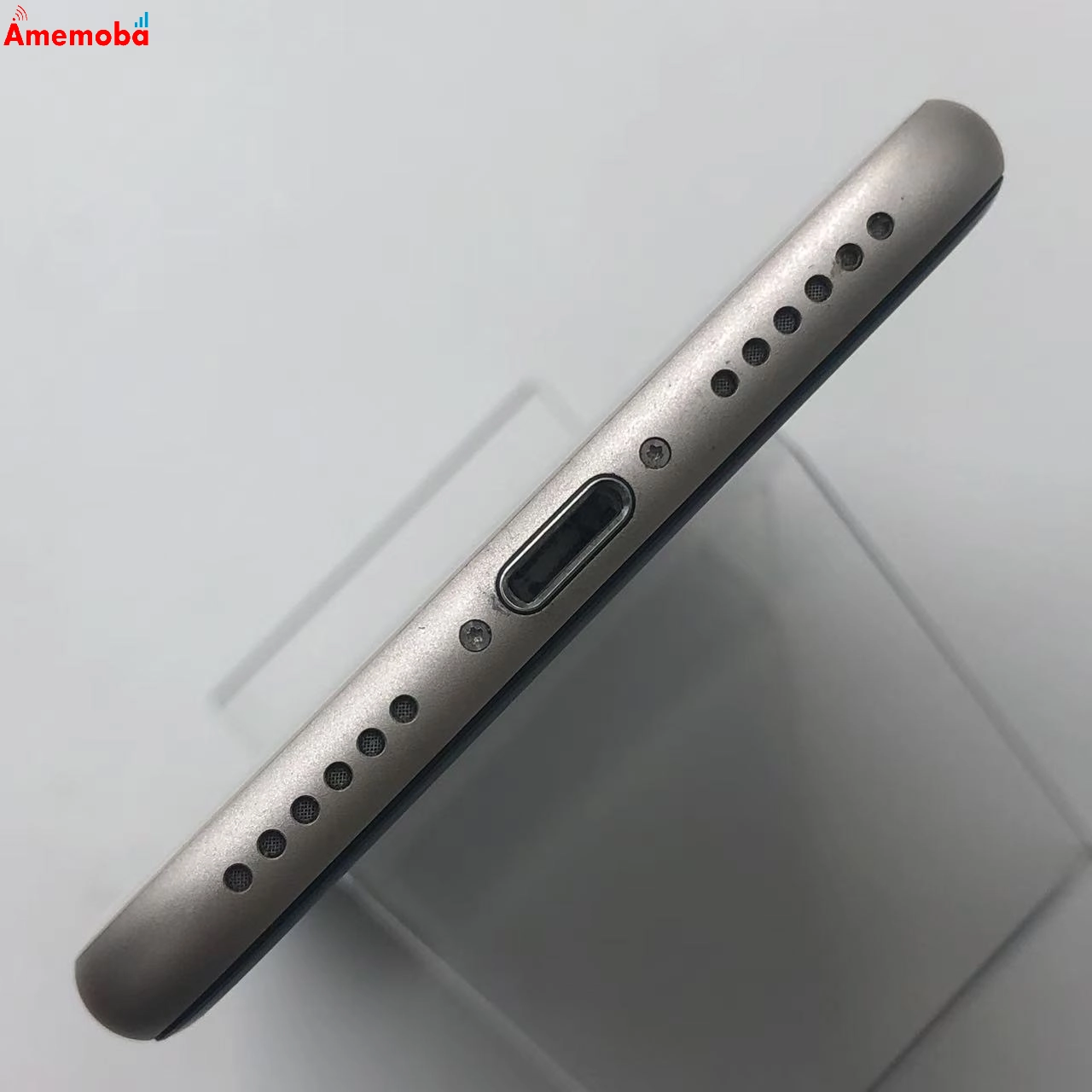 iPhoneSE 第3世代 64GB スターライト MMYD3J/A SoftBank版SIMフリー 新品同様