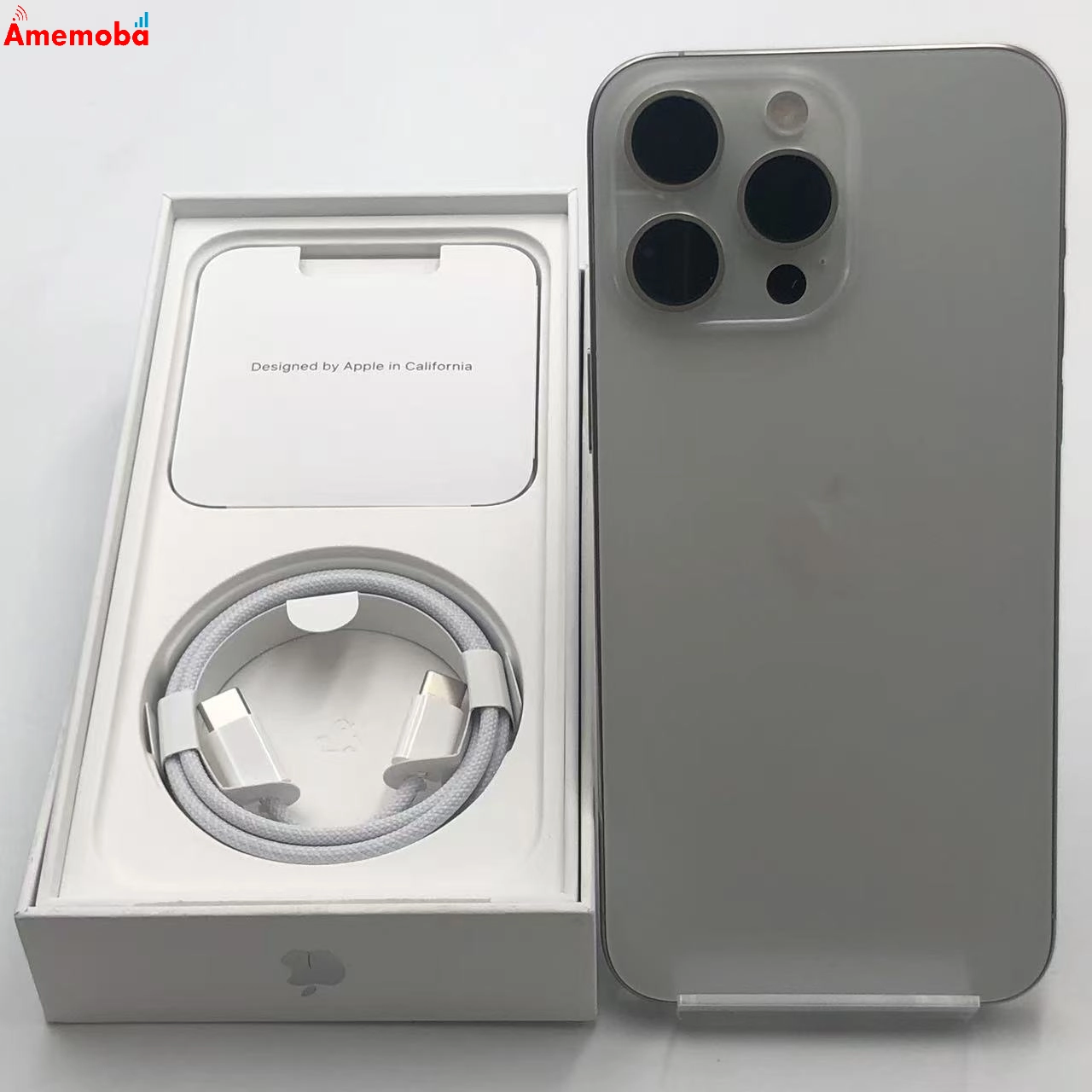 iPhone15 Pro Max 256GB ホワイトチタニウム MU6Q3J/A Apple版SIMフリー 新品同様