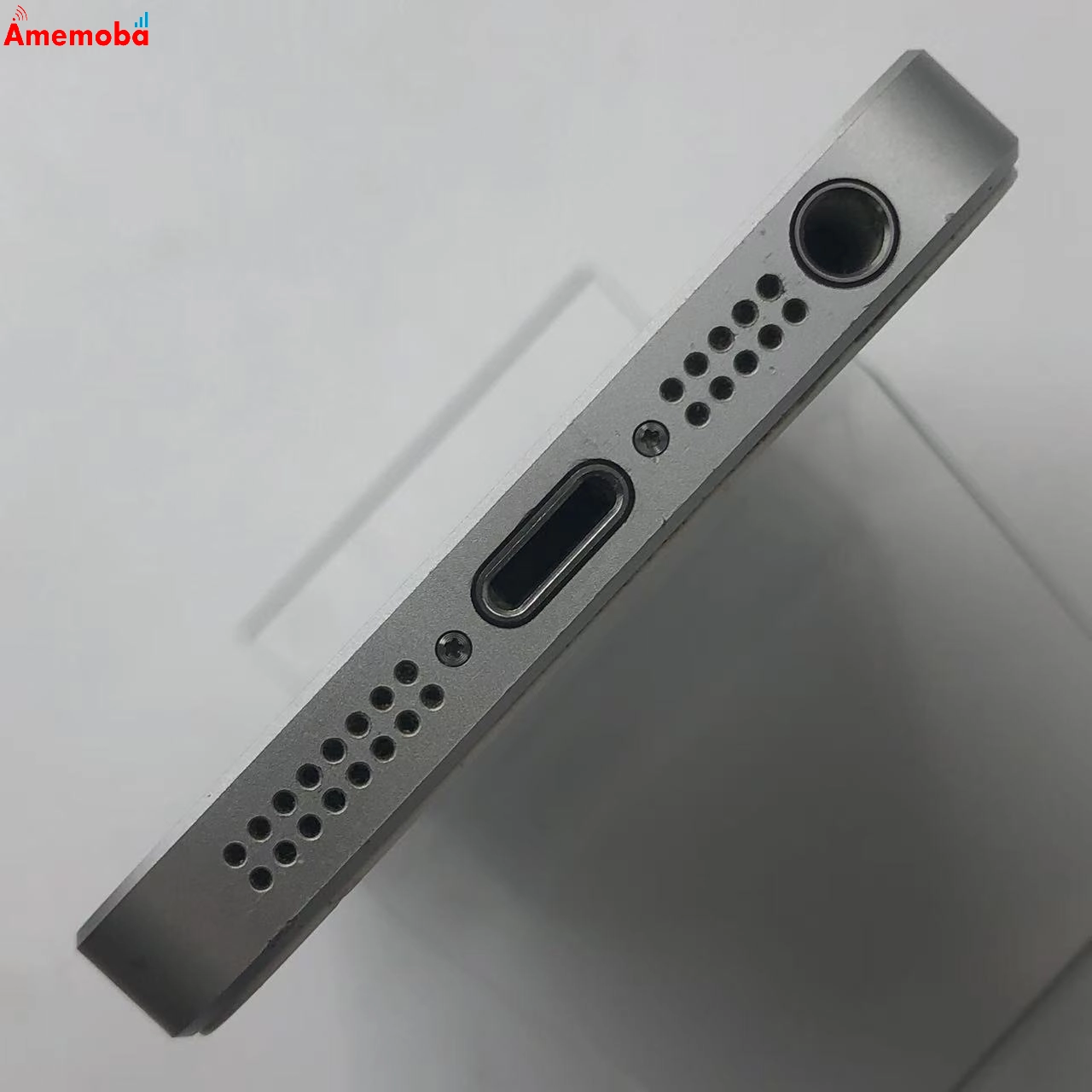 iPhoneSE 16GB シルバー MLLP2J/A Apple版SIMフリー 訳あり品