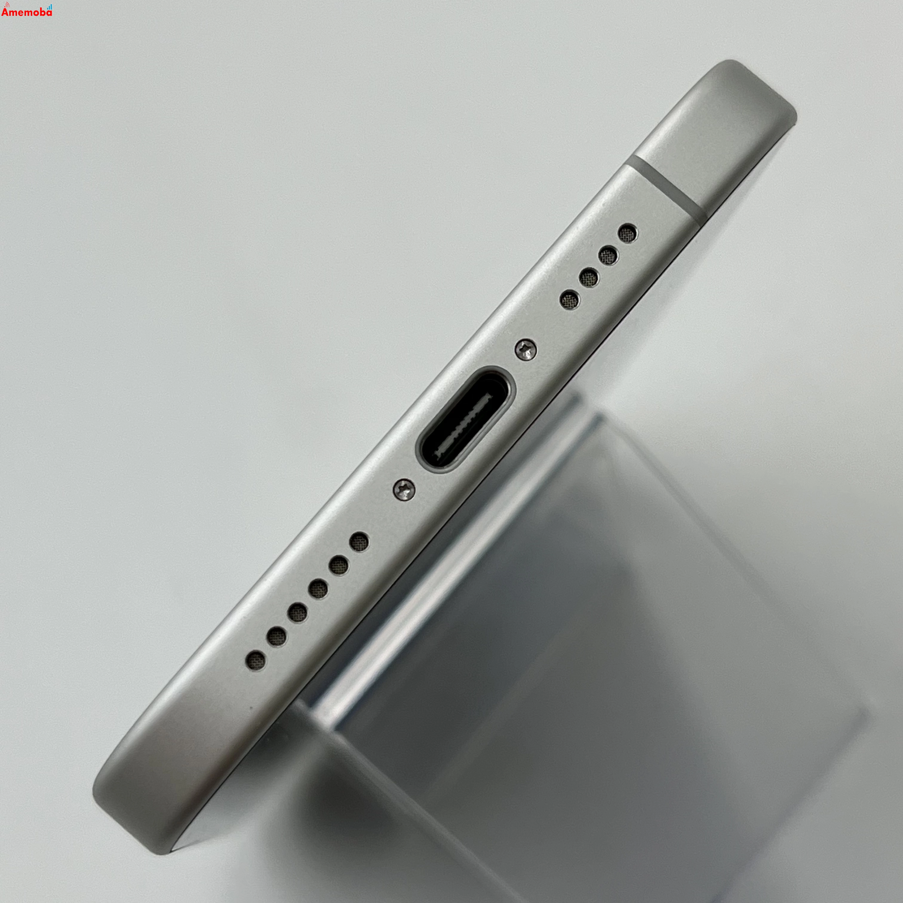 iPhone16 Plus 128GB ホワイト MXVC3J/A docomo版SIMフリー 美品