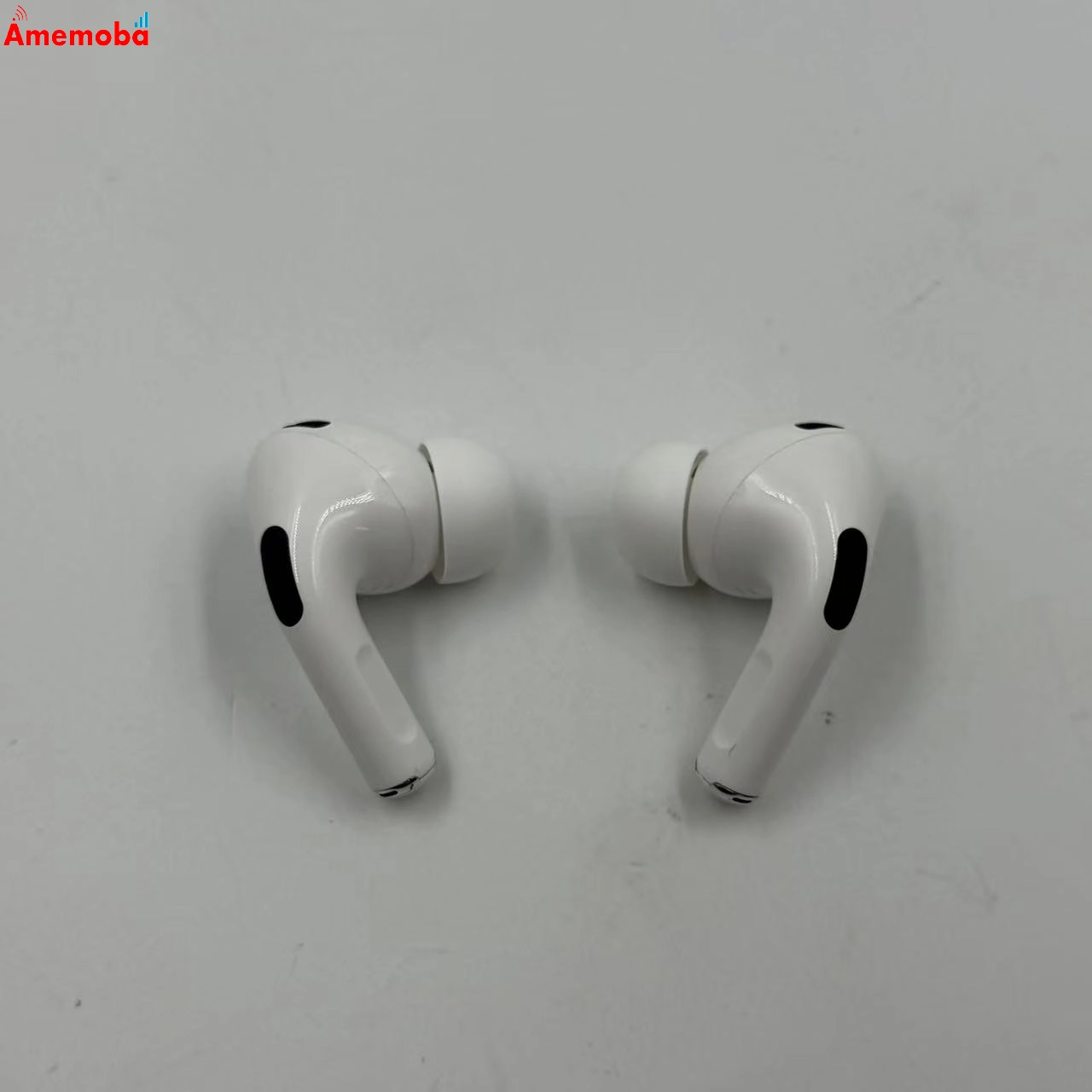 Airpods Pro 第2世代 ー ホワイト MQD83J/A