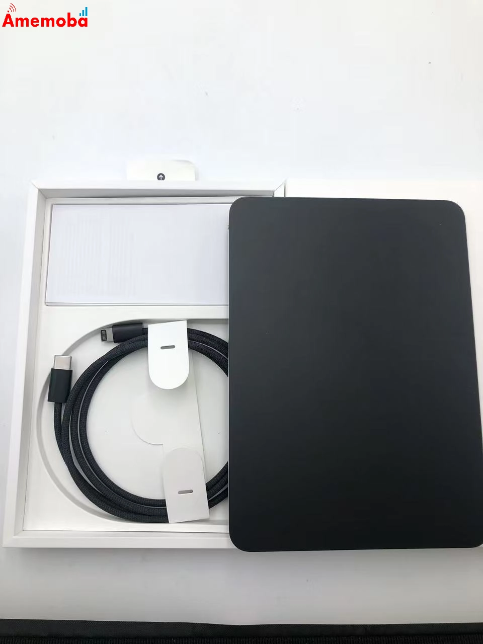 Magic Trackpad  (2022) ブラック MMMP3ZA/A 新品同様