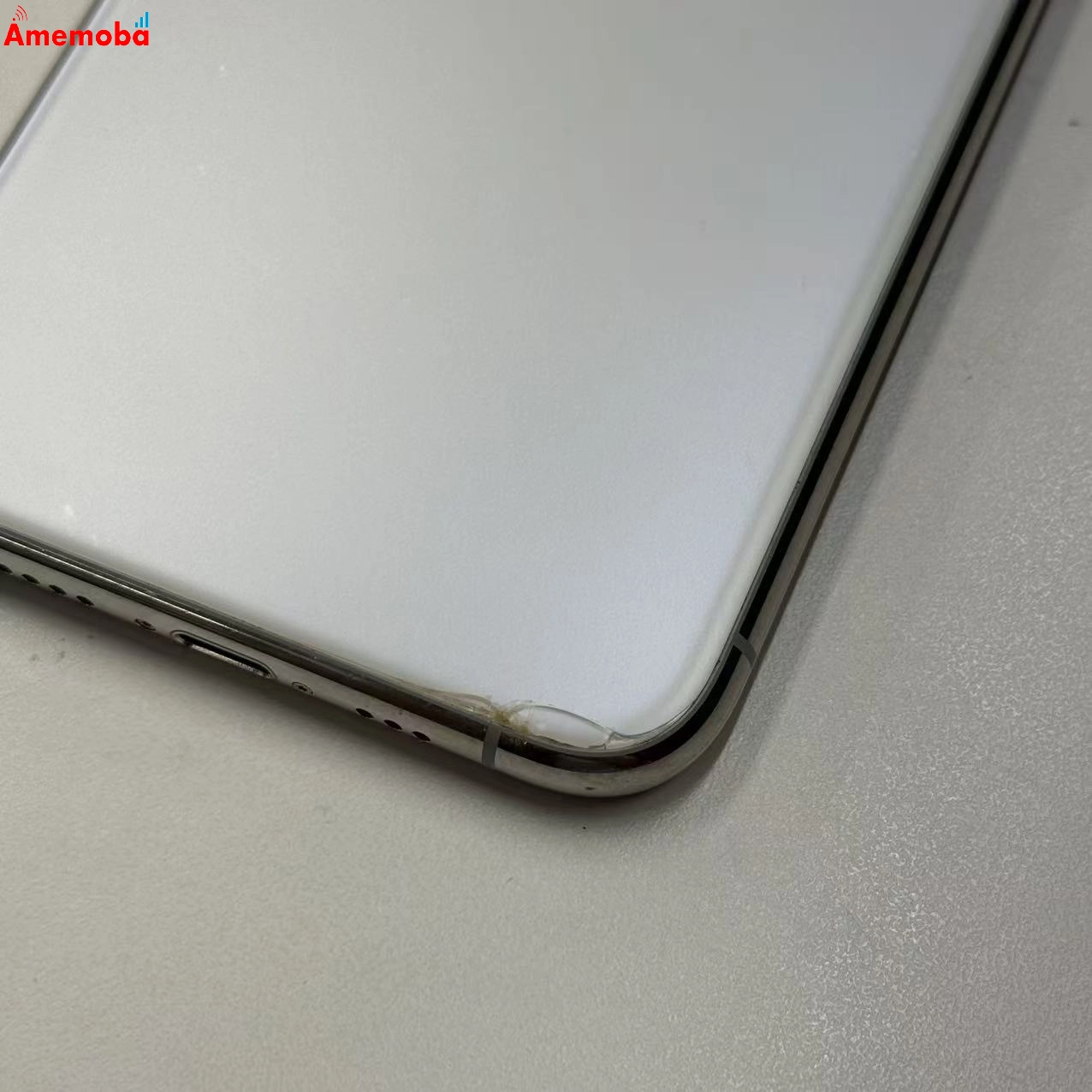 iPhone11 Pro 256GB シルバー MWC82J/A AU版SIMフリー ジャンク品