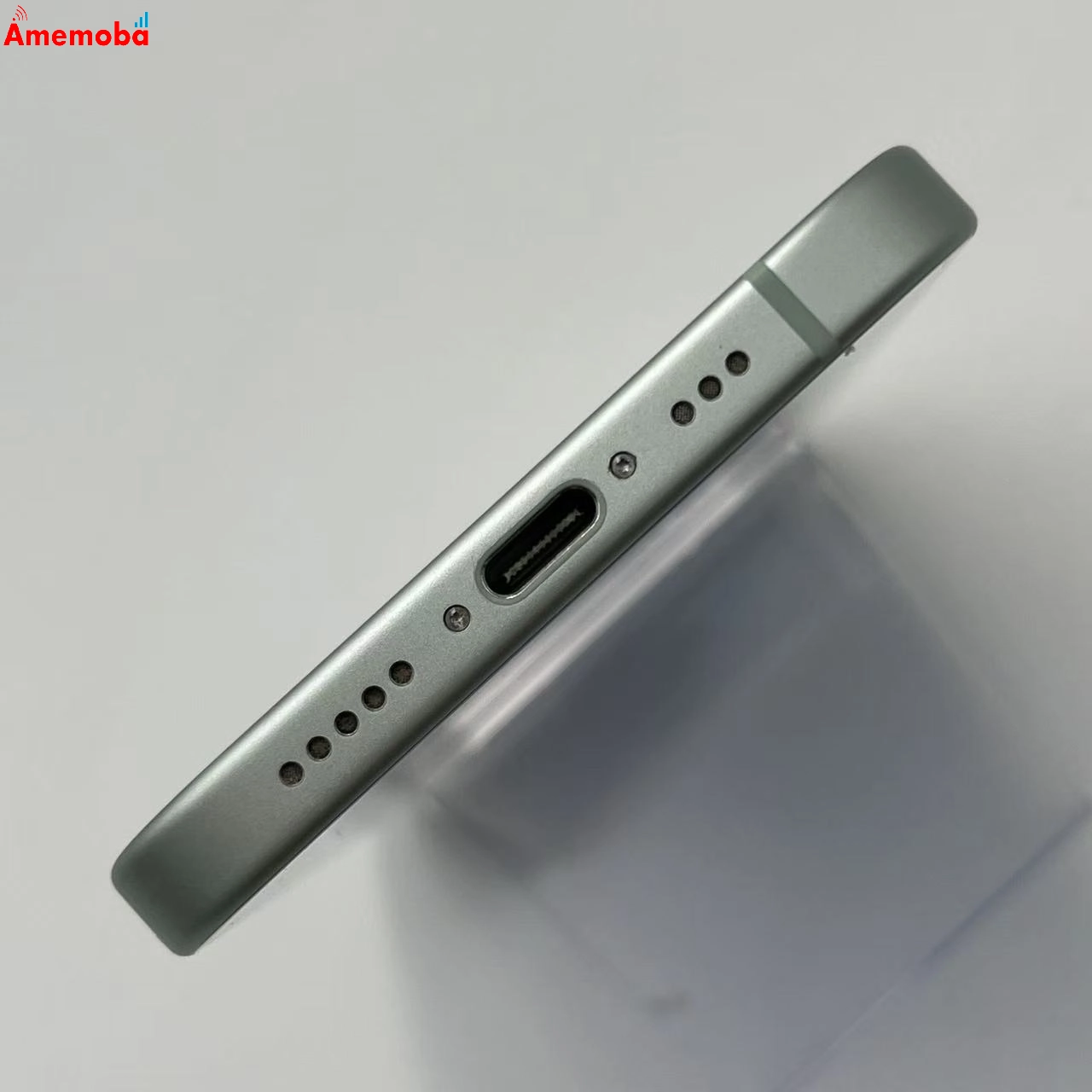 iPhone15 256GB グリーン MTMT3J/A docomo版SIMフリー 美品