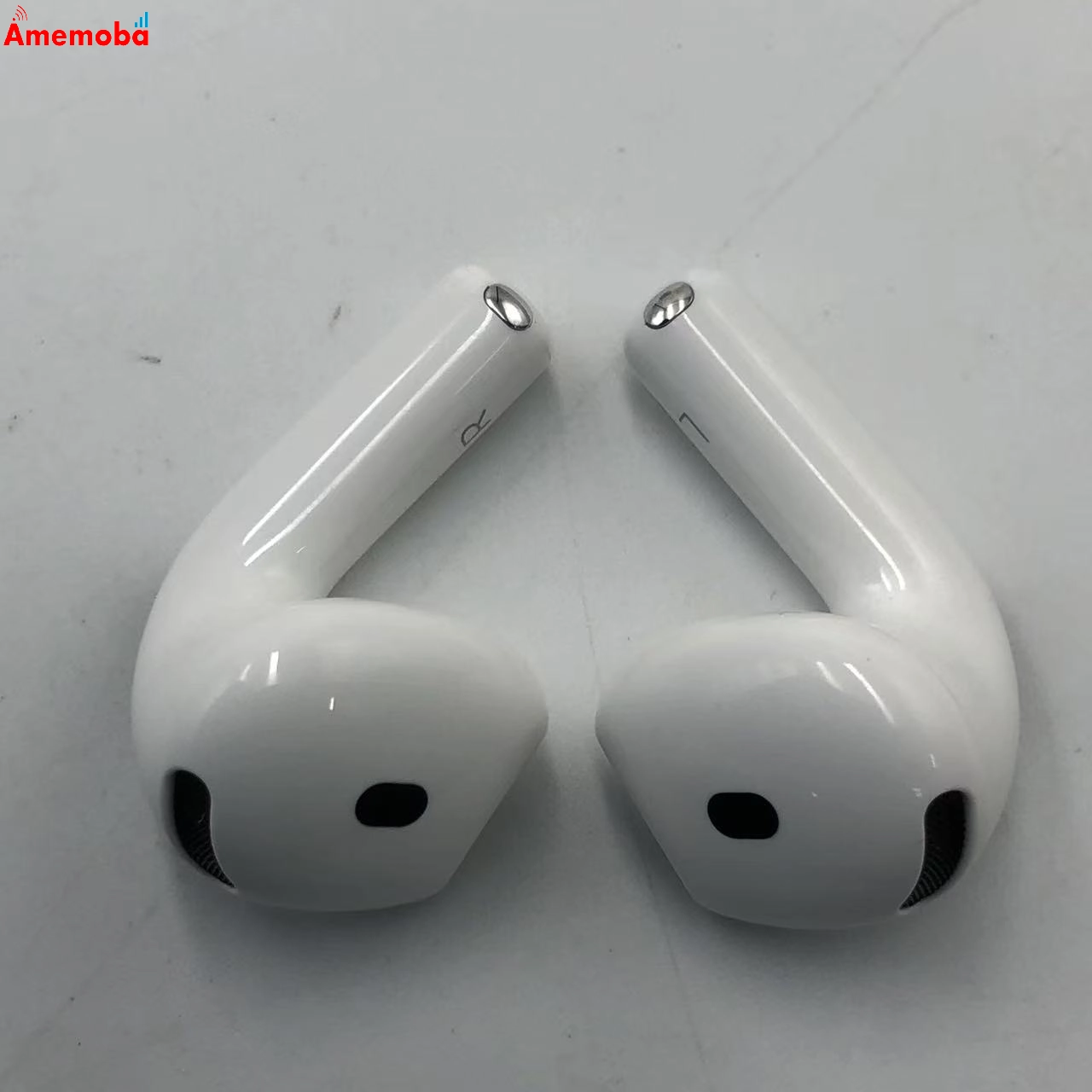 AirPods 第4世代 ホワイト MXP63J/A 極美品