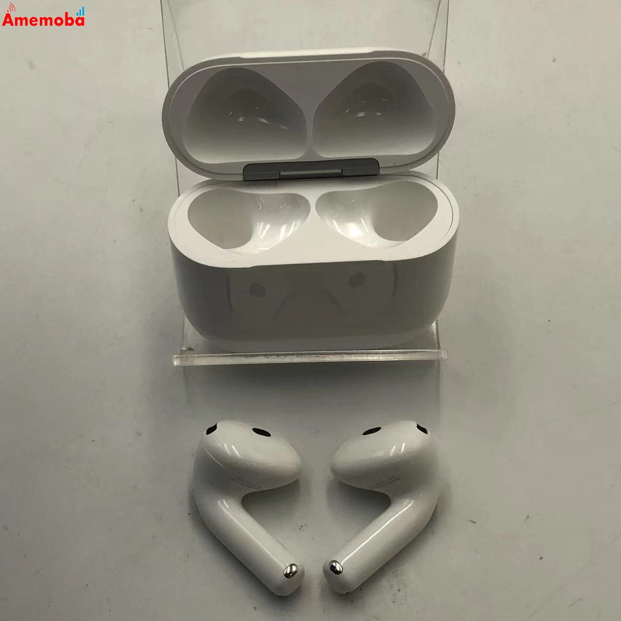AirPods 第4世代 ホワイト MXP63J/A 極美品