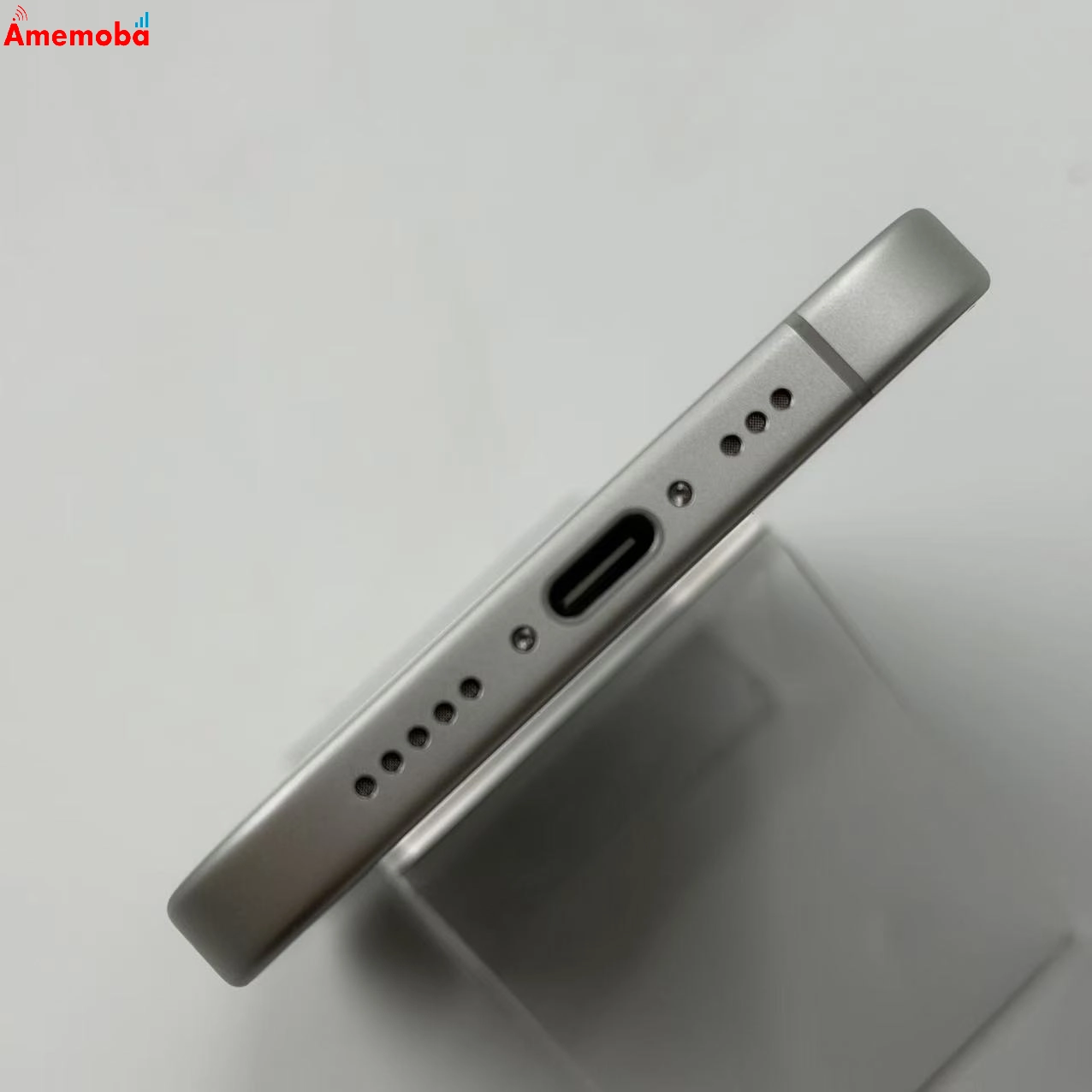 iPhone16 128GB ホワイト MYDR3J/A docomo版SIMフリー   新品同様