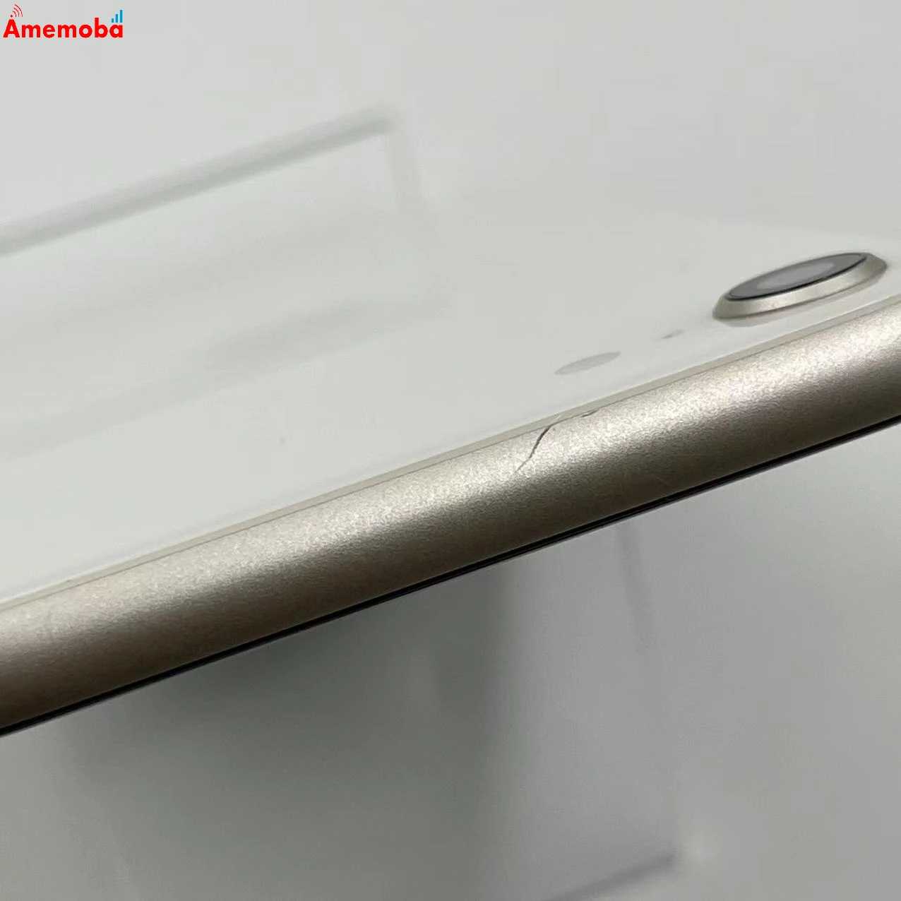 iPhoneSE 第3世代 64GB スターライト MMYD3J/A Apple版SIMフリー 美品