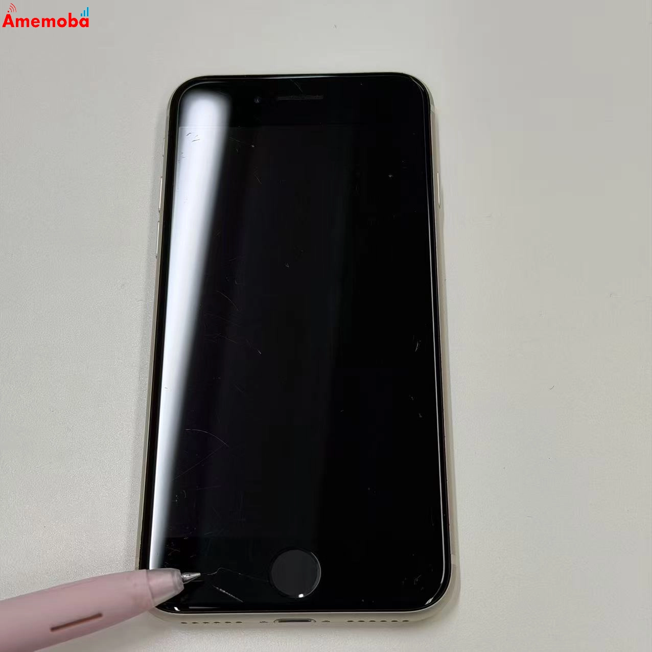 iPhoneSE 第3世代 64GB スターライト MMYD3J/A AU版SIMフリー