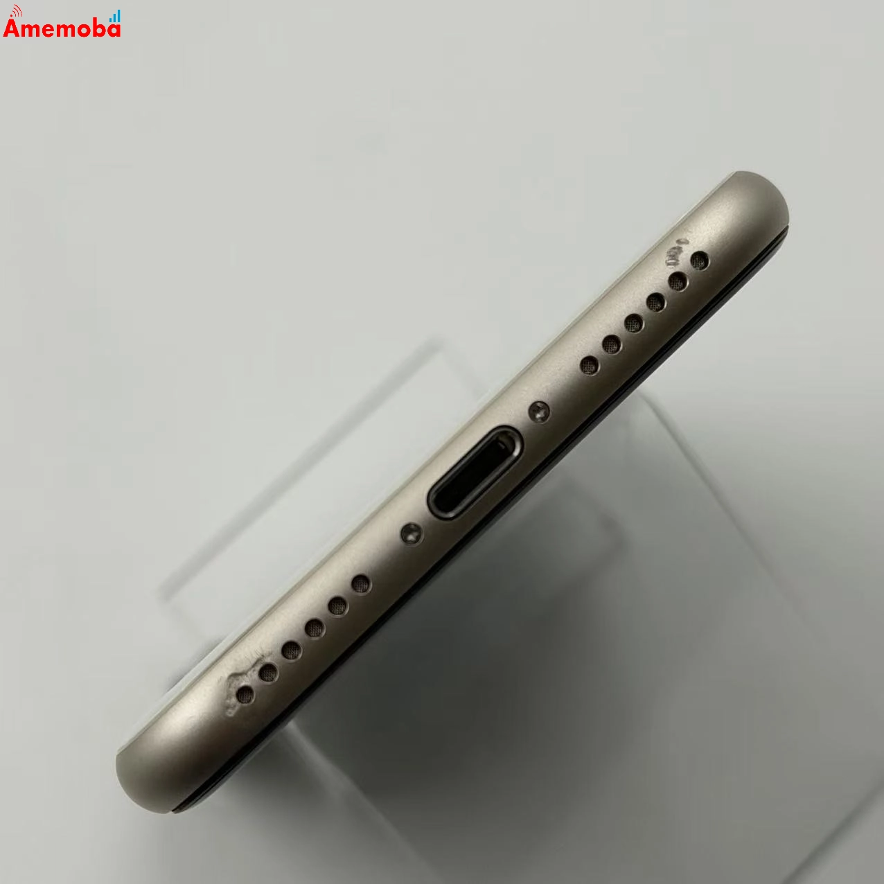 iPhoneSE 第3世代  Apple 64GB スターライト MMYD3J/A  SoftBank版SIMフリー