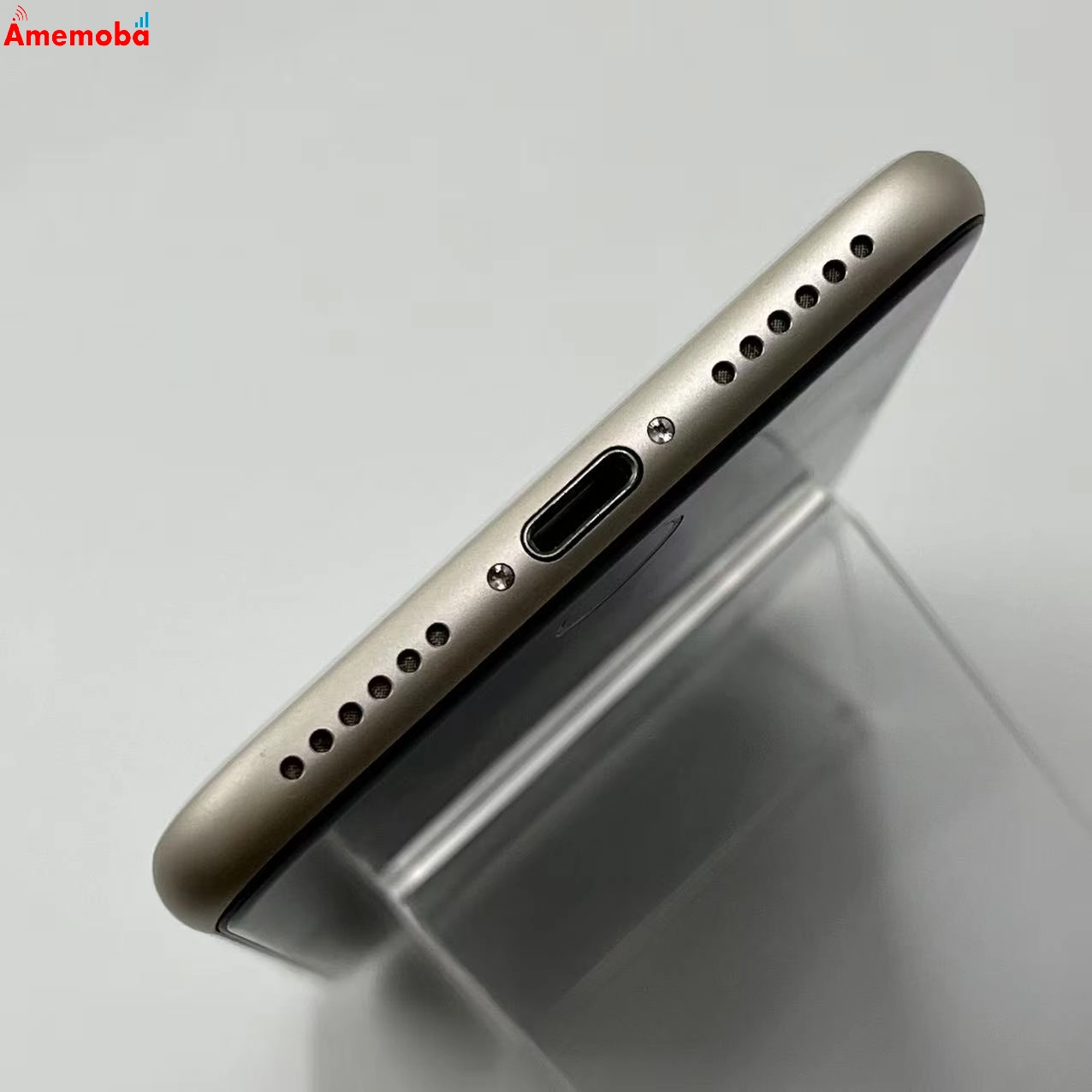 iPhoneSE 第3世代 64GB スターライト MMYD3J/A AU版SIMフリー 極美品