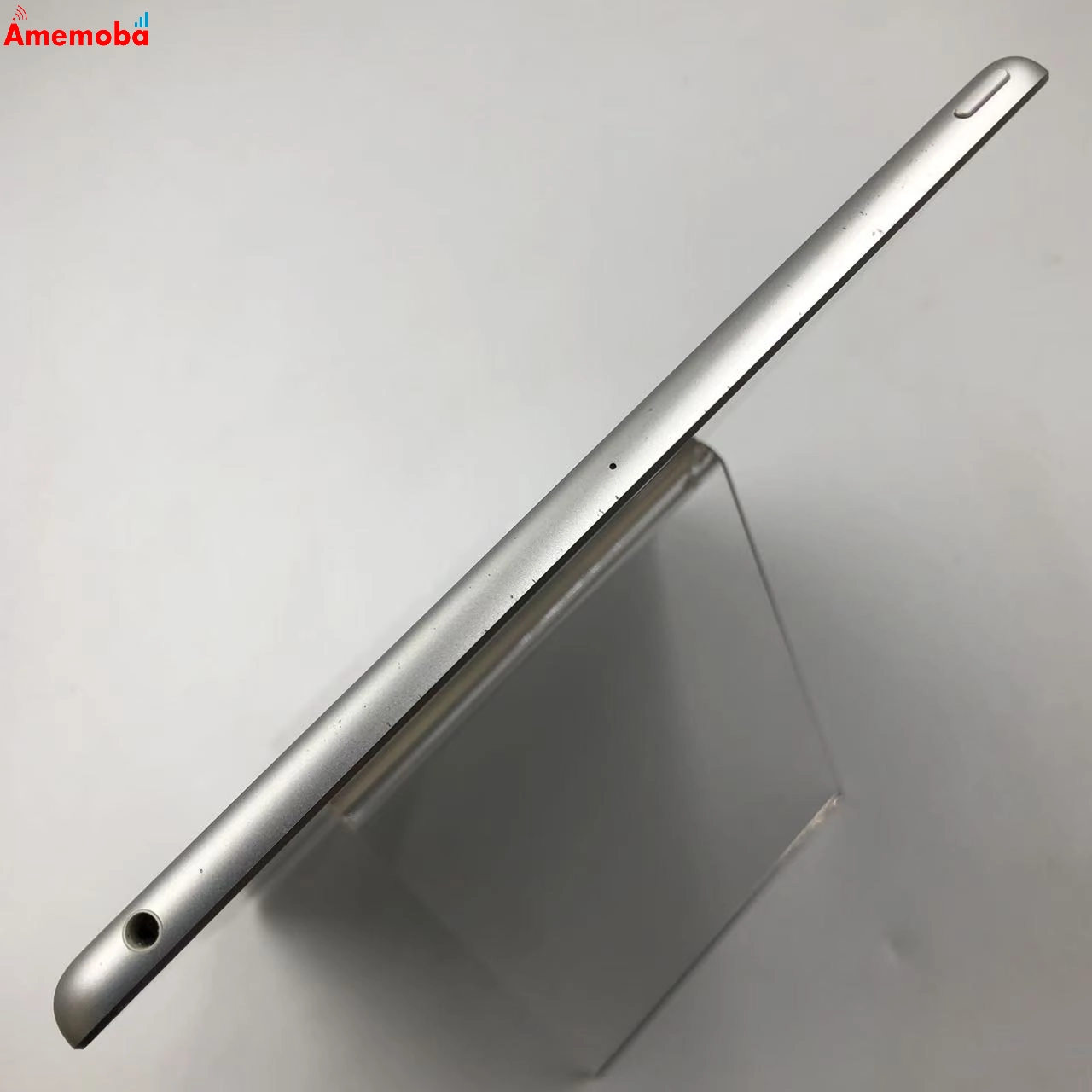 iPad 第8世代 Wi-Fiモデル 32GB シルバー MYLA2LL/A ジャンク品