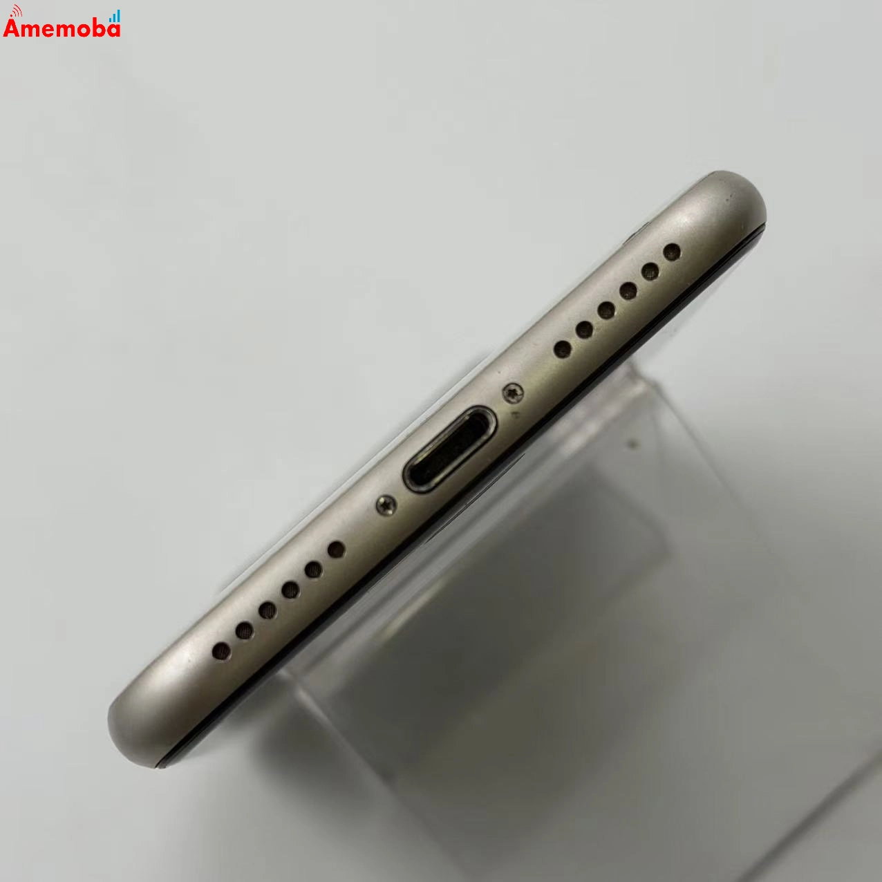 iPhoneSE 第3世代 64GB スターライト MMYD3J/A AU版SIMフリー