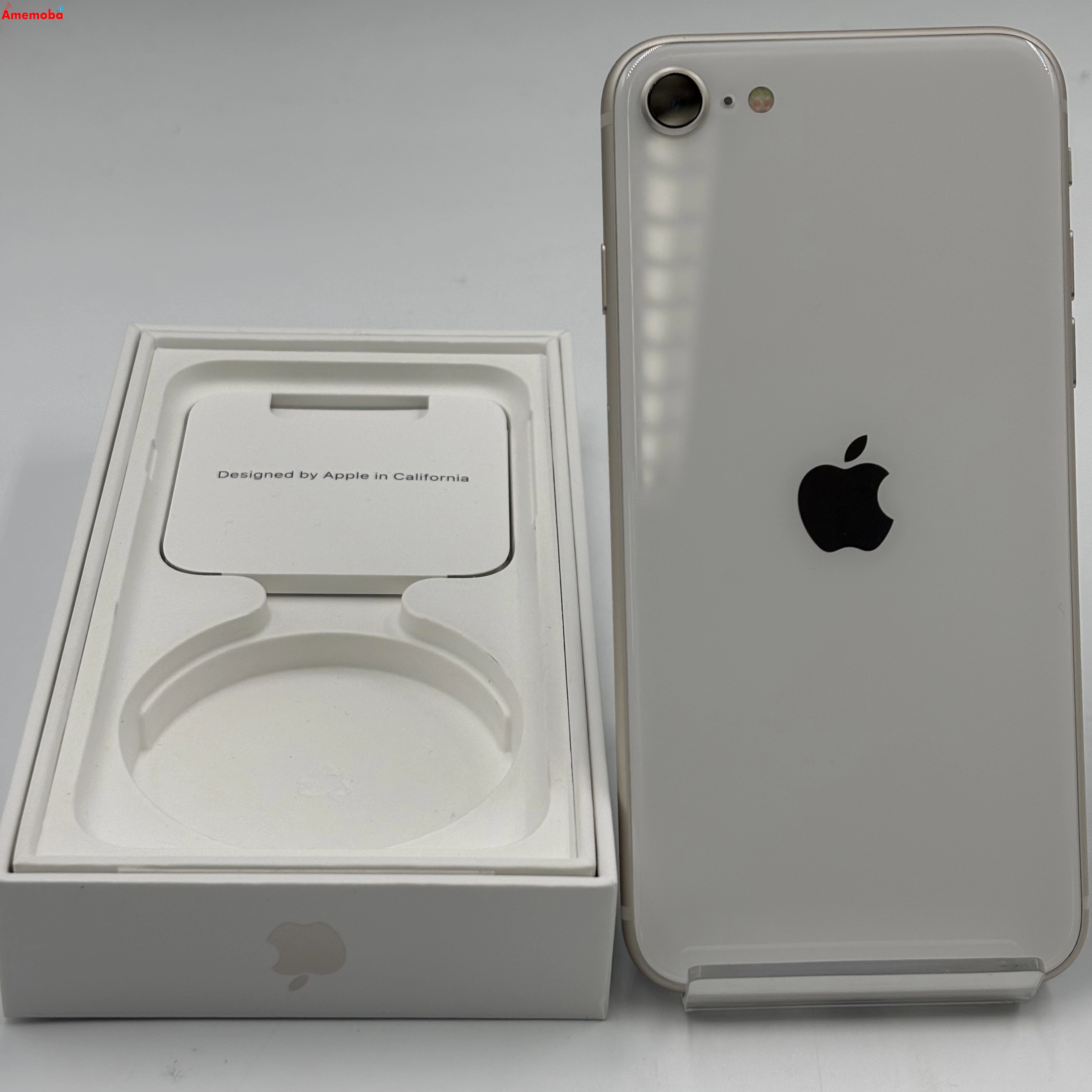 iPhoneSE 第3世代 64GB スターライト MMYD3J/A AU版SIMフリー