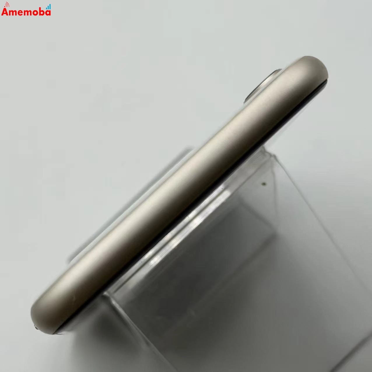 iPhoneSE 第3世代 64GB スターライト MMYD3J/A AU版SIMフリー