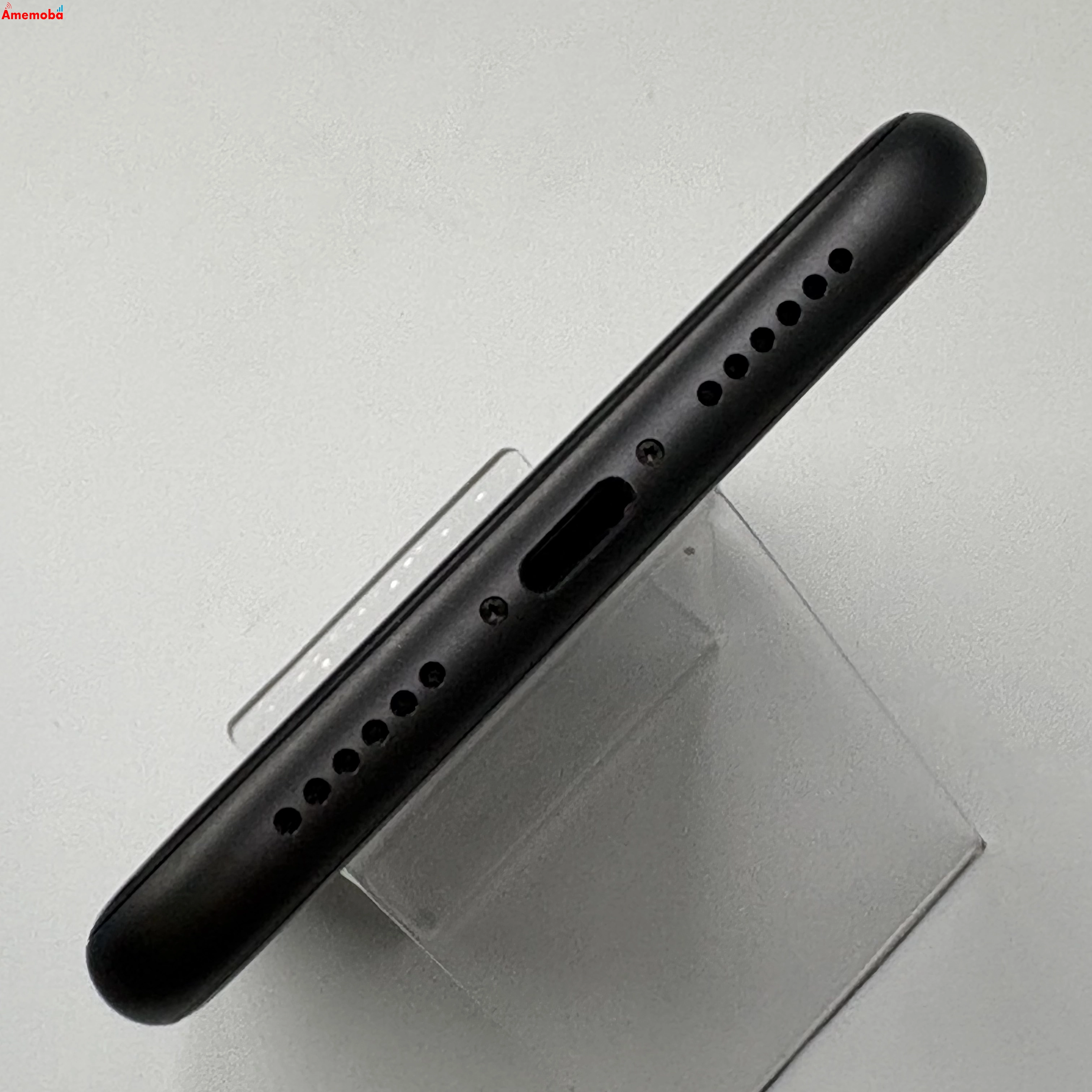 iPhone11 64GB ブラック MWLT2J/A AU版SIMフリー au