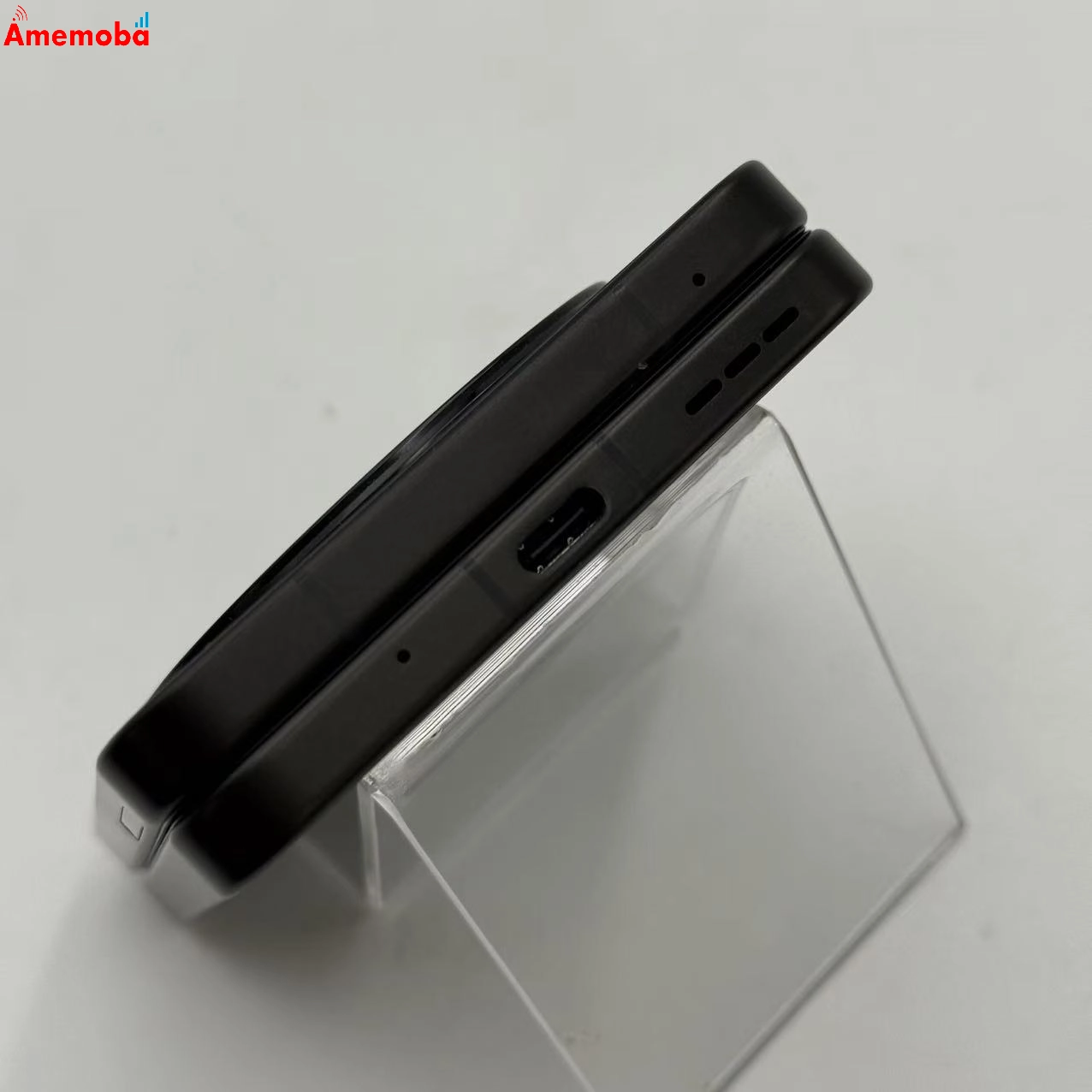 Nubia Flip 5G ８GB/256GB ブラック NX724J Apple版SIMフリー