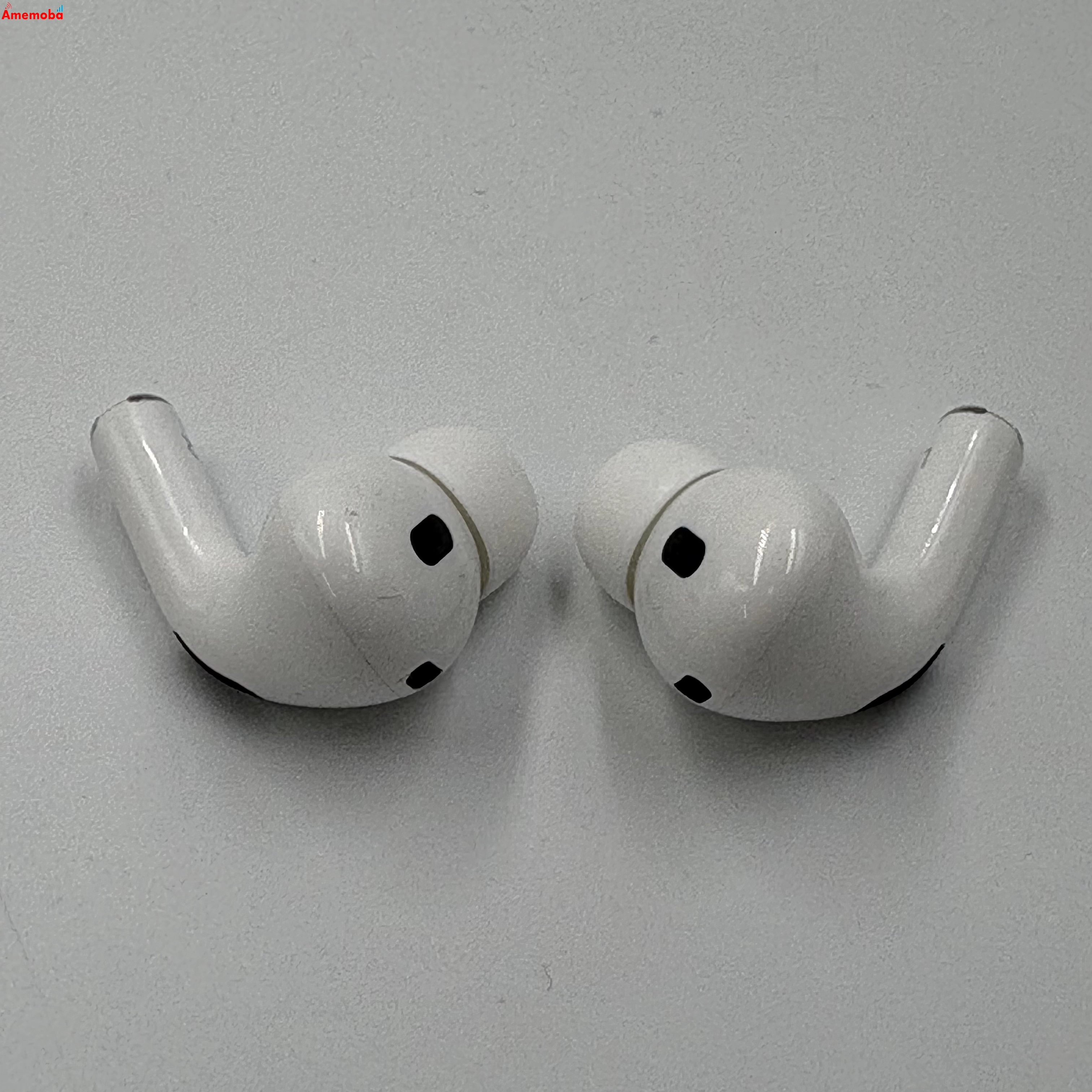 AirPods Pro 第2世代 MagSafe充電ケース(USB-C)付き ホワイト A3048