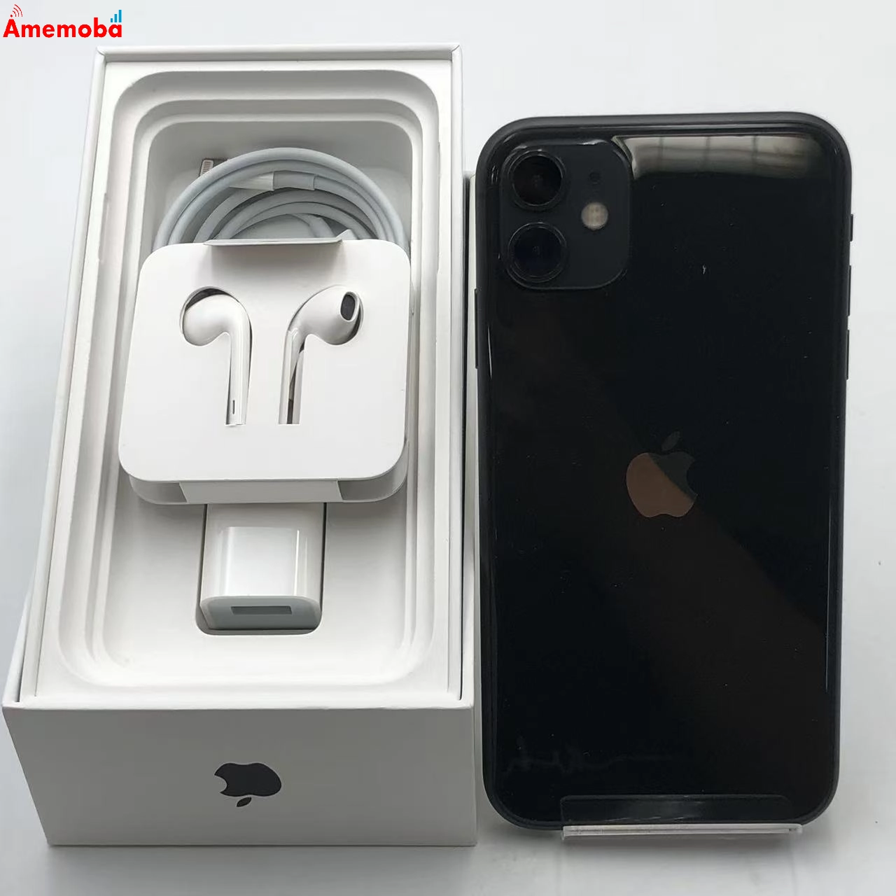 iPhone11 64GB ブラック NWLT2J/A SoftBank版SIMフリー 新品同様