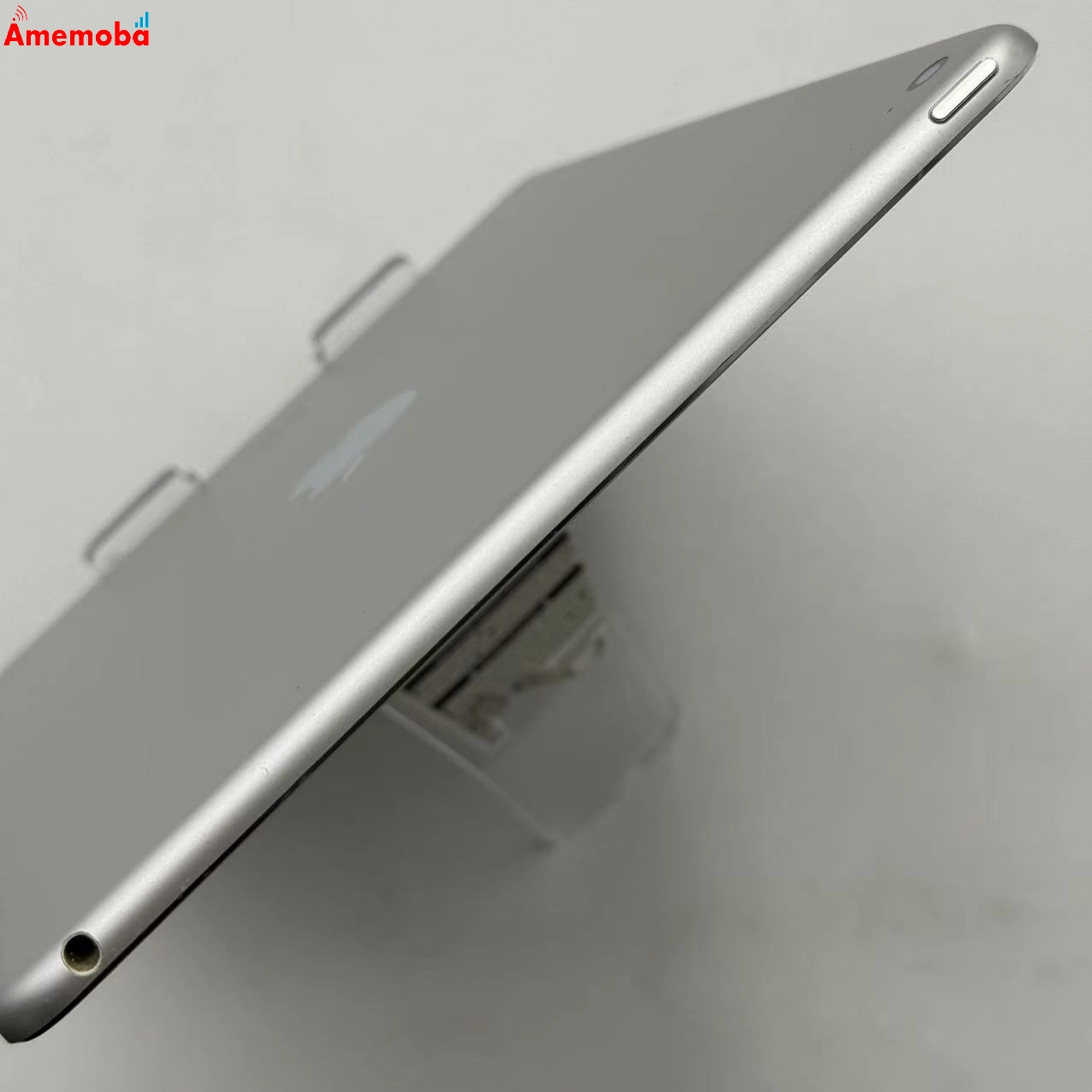 iPad Air 第2世代 Wi-Fiモデル 64GB シルバー MGKM2J/A ジャンク品