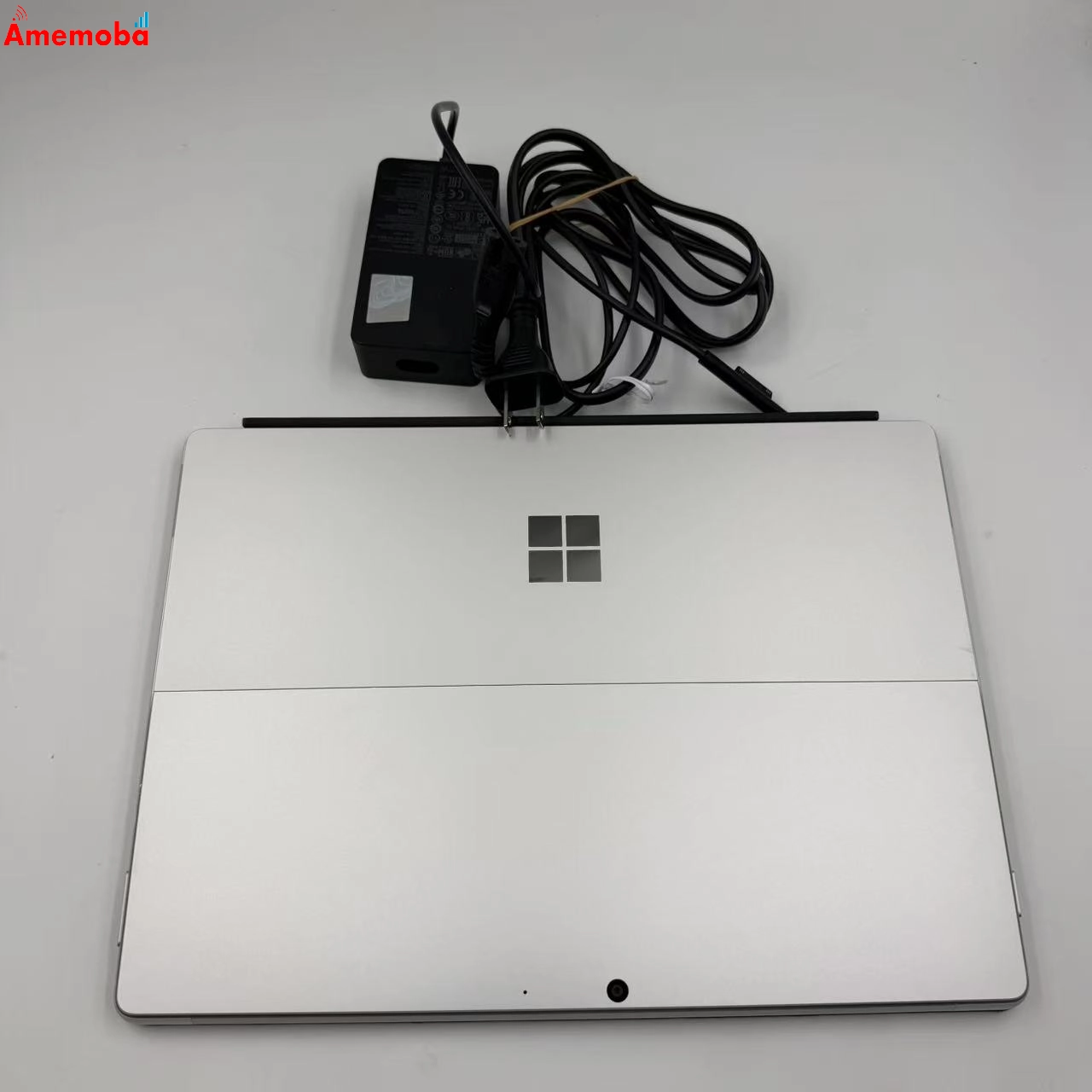 Surface Pro 8 128GB プラチナ 1983   美品
