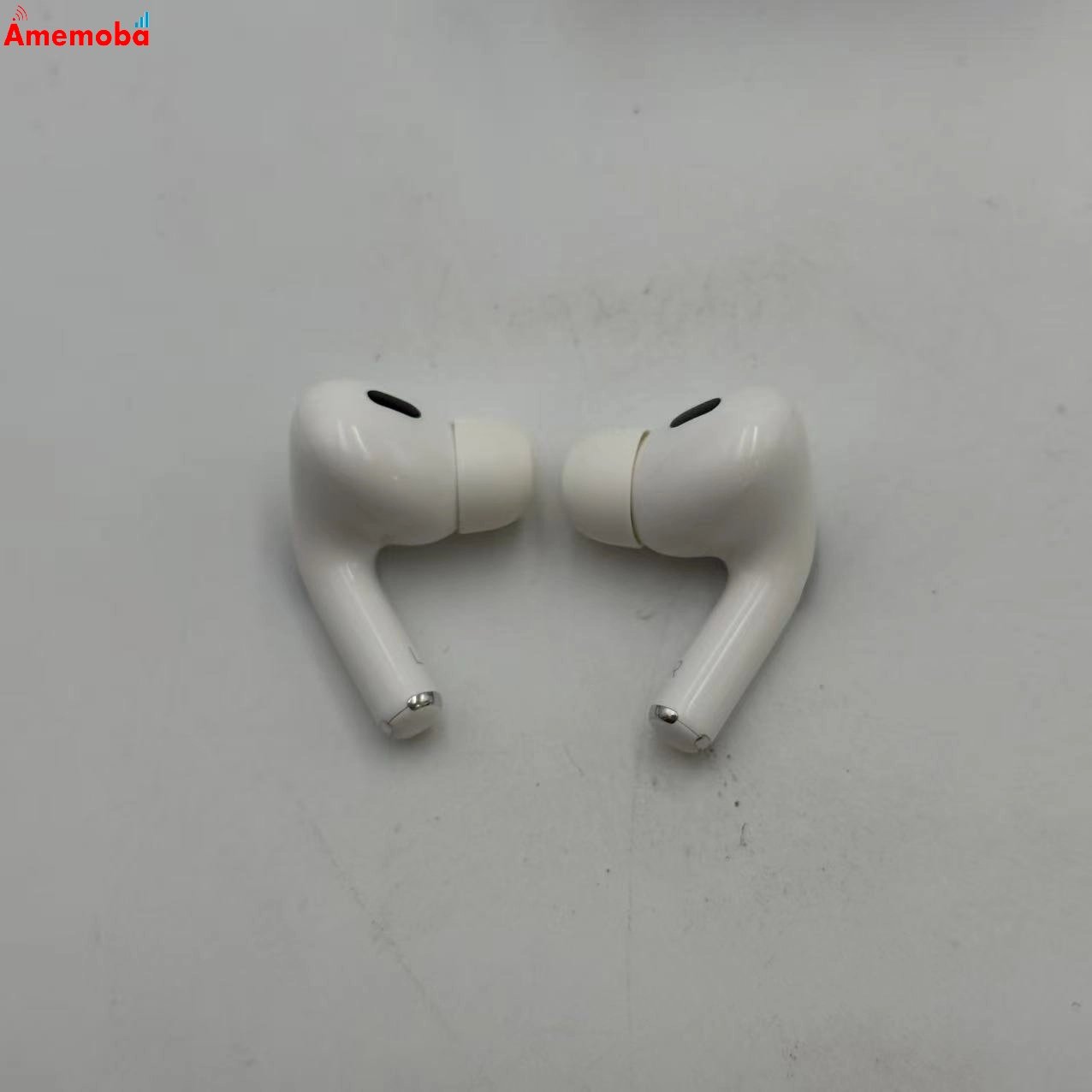 Airpods Pro 第2世代 MagSafe 充電ケース (Lightning) 付き ホワイト A2698 ジャンク品