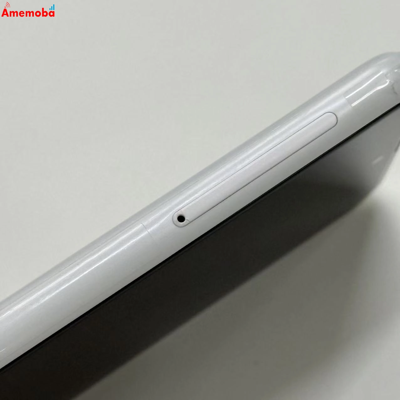 Galaxy A22 5G 64GB ホワイト SC-56B docomo版SIMフリー 美品