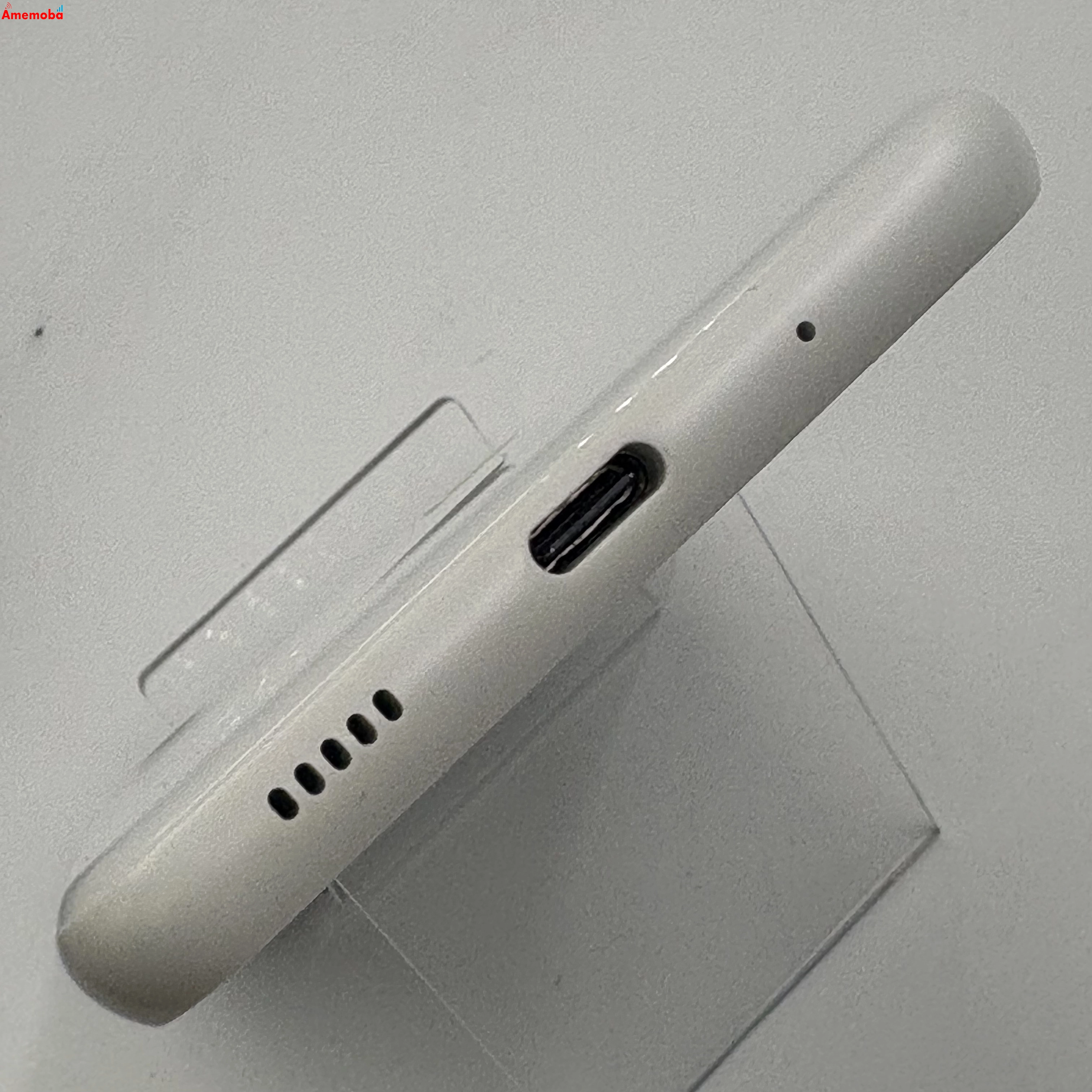 Galaxy A22 5G 64GB ホワイト SC-56B docomo版SIMフリー 美品