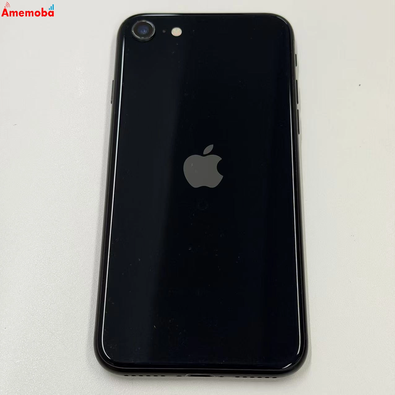 iPhoneSE 第3世代 64GB ミッドナイト MMYC3J/A docomo版SIMフリー