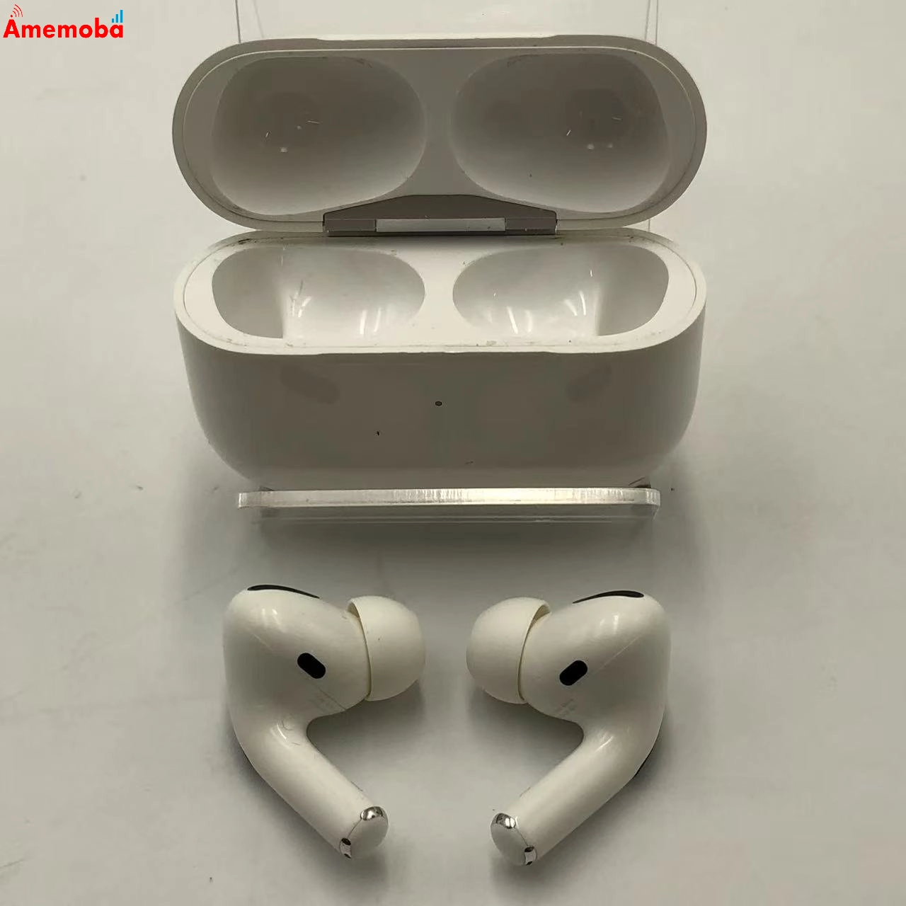 AirPods Pro 第1世代 2019年モデル ホワイト MWP22J/A
