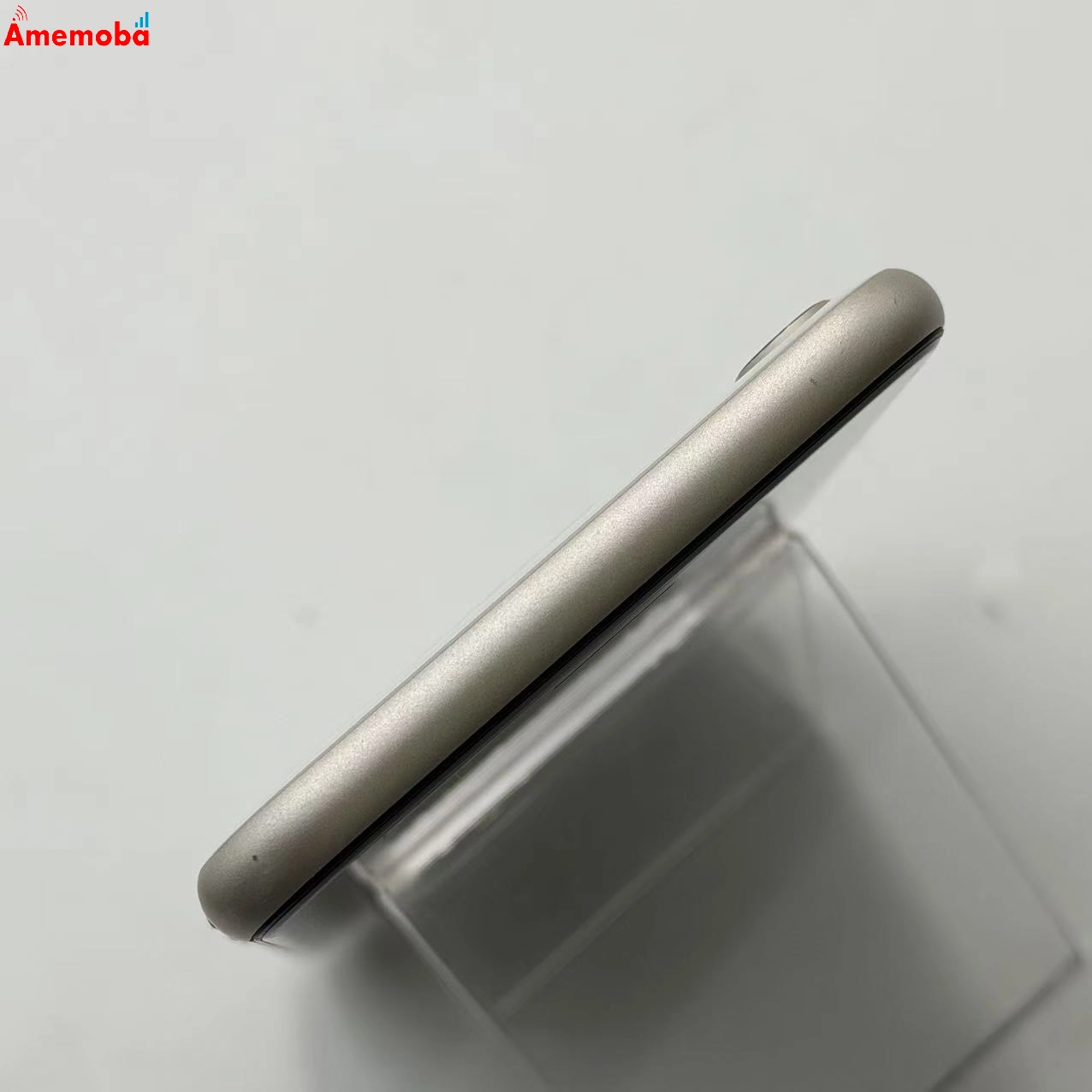 iPhoneSE 第3世代 128GB スターライト MMYG3J/A Apple版SIMフリー