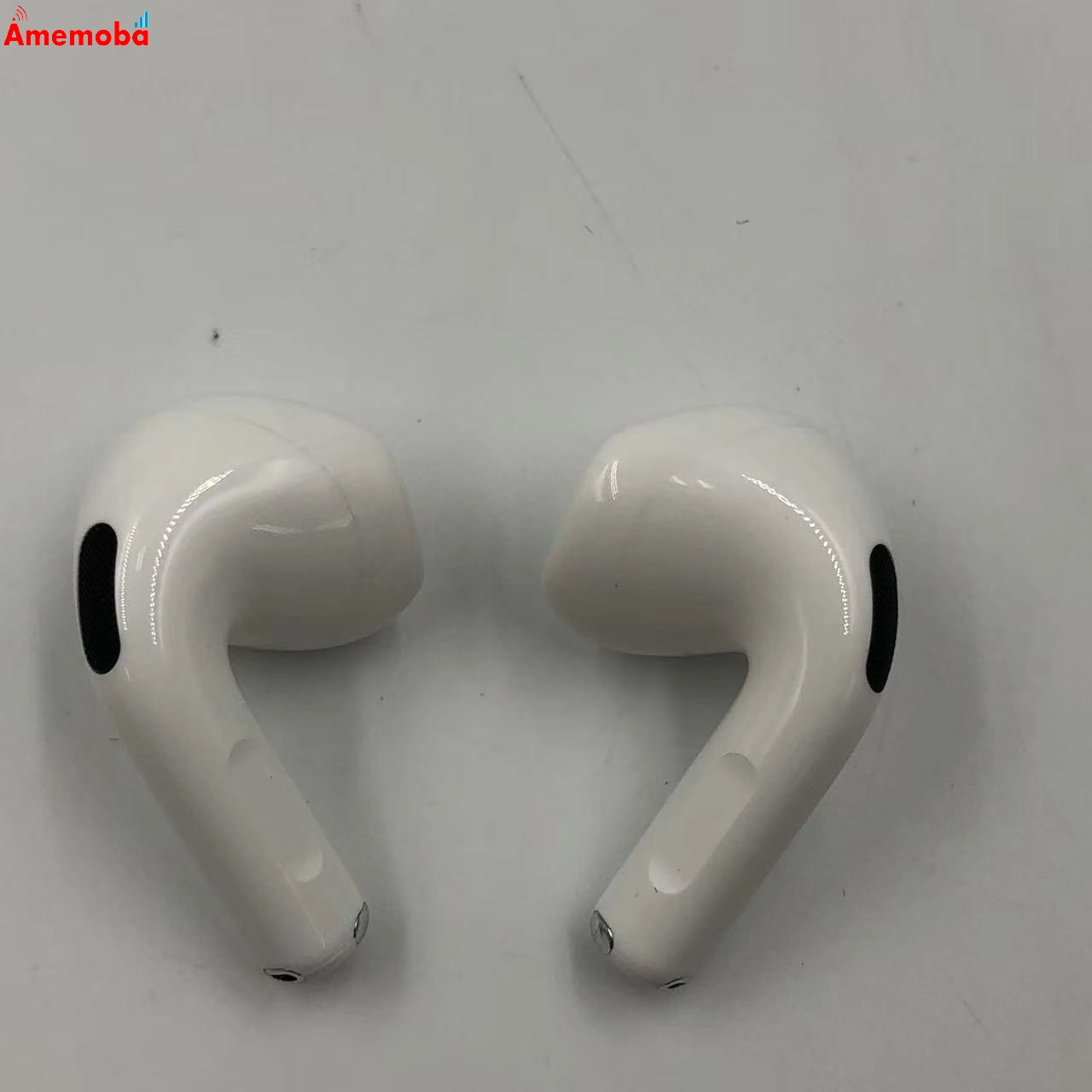 AirPods 第4世代 - ホワイト MXP63J/A 新品同様