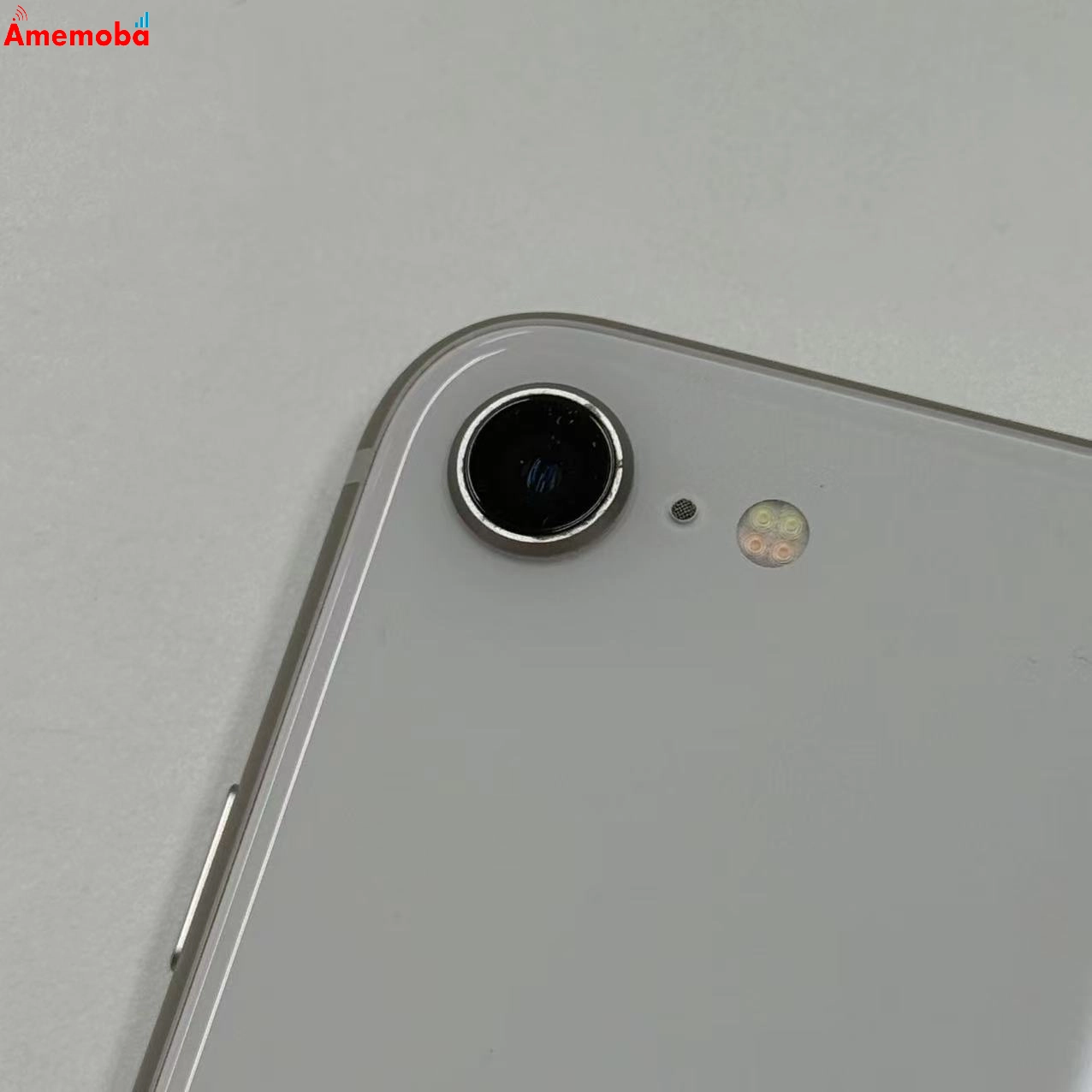iPhoneSE 第3世代 64GB スターライト MMYD3J/A AU版SIMフリー