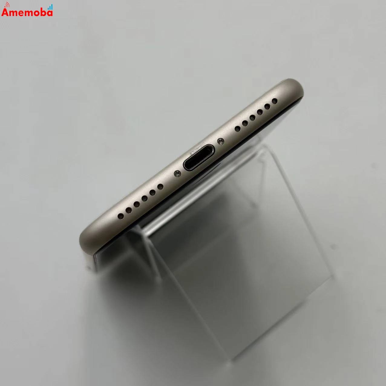 iPhoneSE 第3世代 64GB スターライト MMYD3J/A AU版SIMフリー