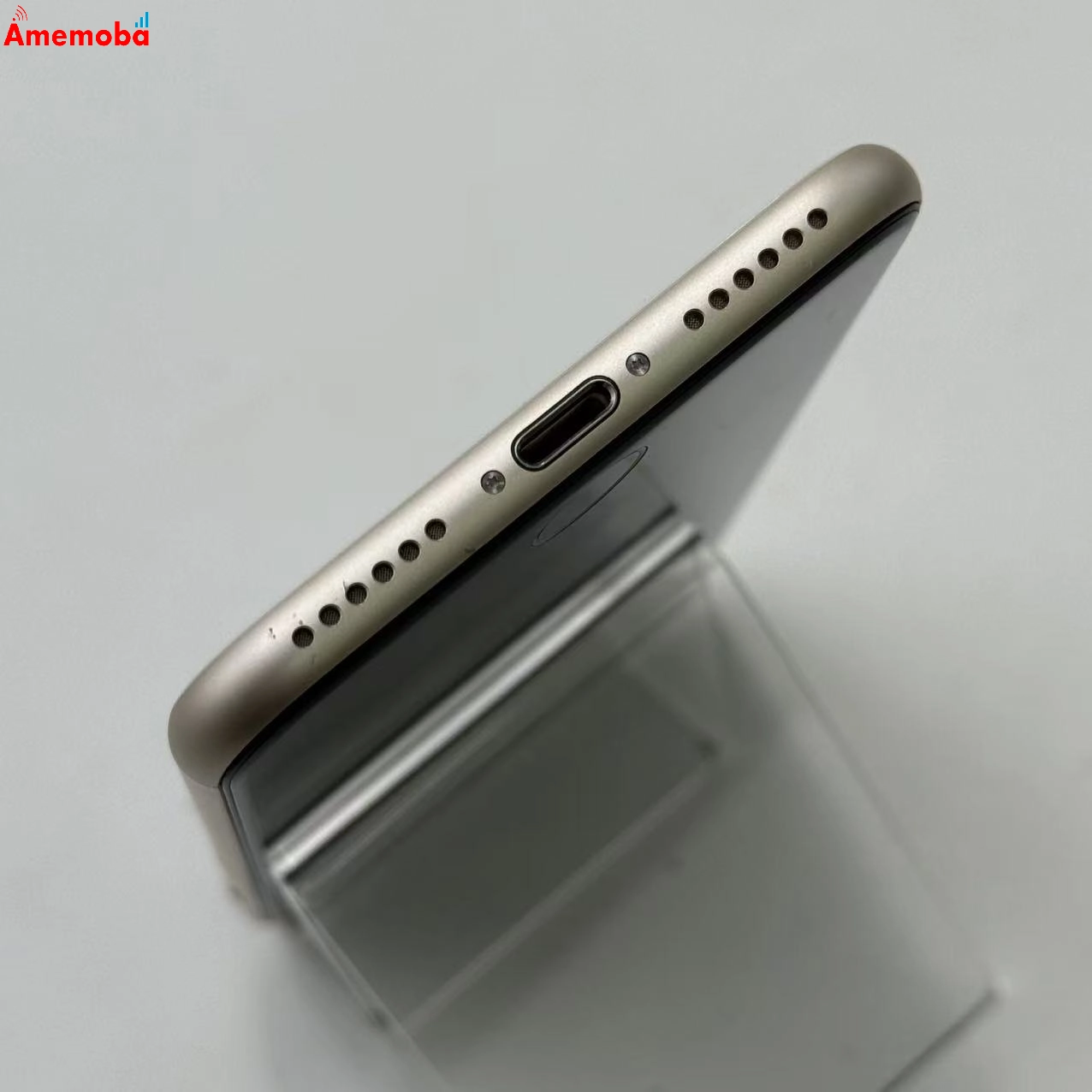 iPhoneSE 第3世代 64GB スターライト MMYD3J/A docomo版SIMフリー ジャンク品