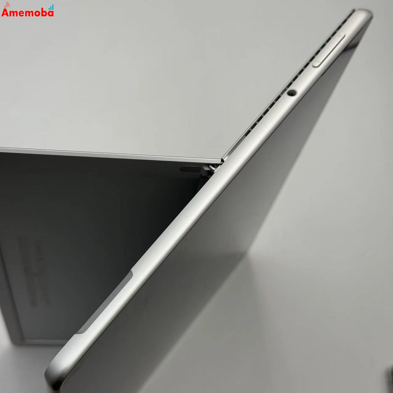 Surface Pro 8 16GB/256GB シルバー 1983  i5-1145G7 2.60GHz  2.61 GHz 極美品