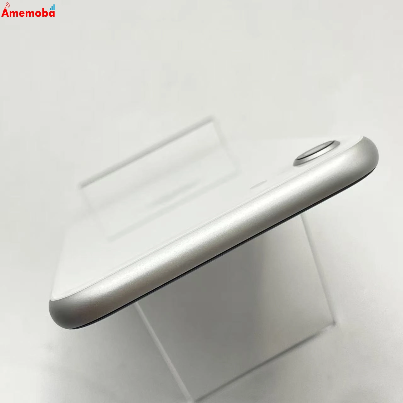 iPhoneSE 第2世代 64GB ホワイト MHGQ3J/A docomo版SIMフリー 極美品