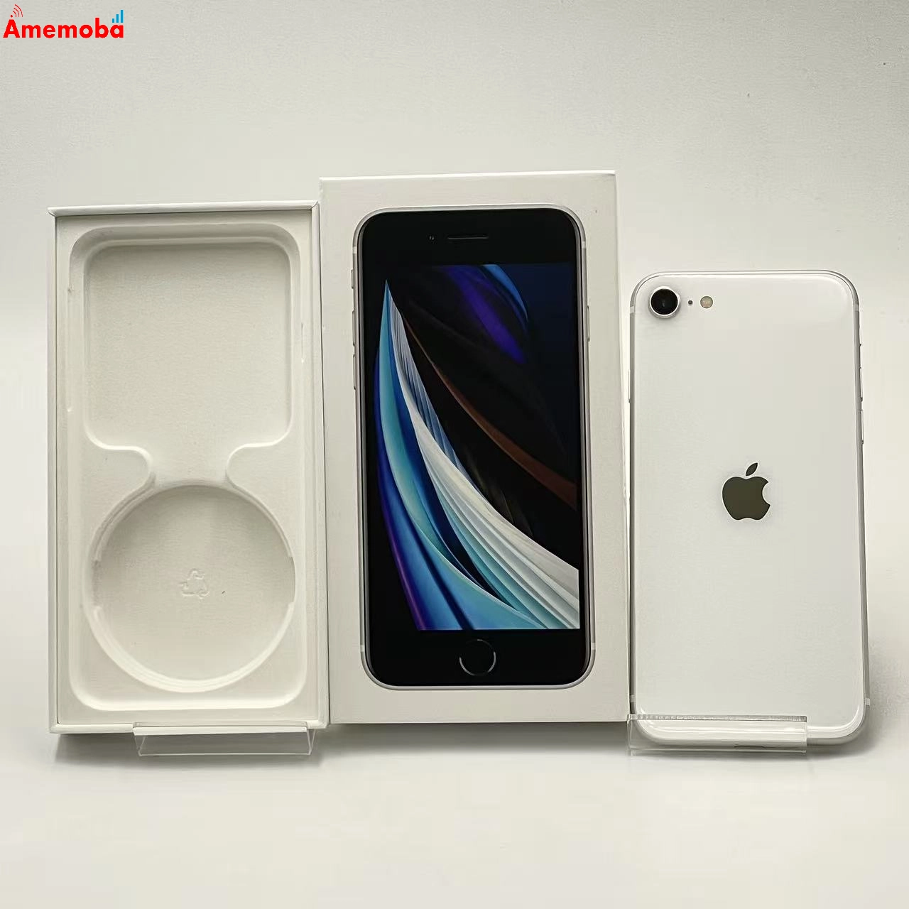 iPhoneSE 第2世代 64GB ホワイト MHGQ3J/A docomo版SIMフリー 極美品