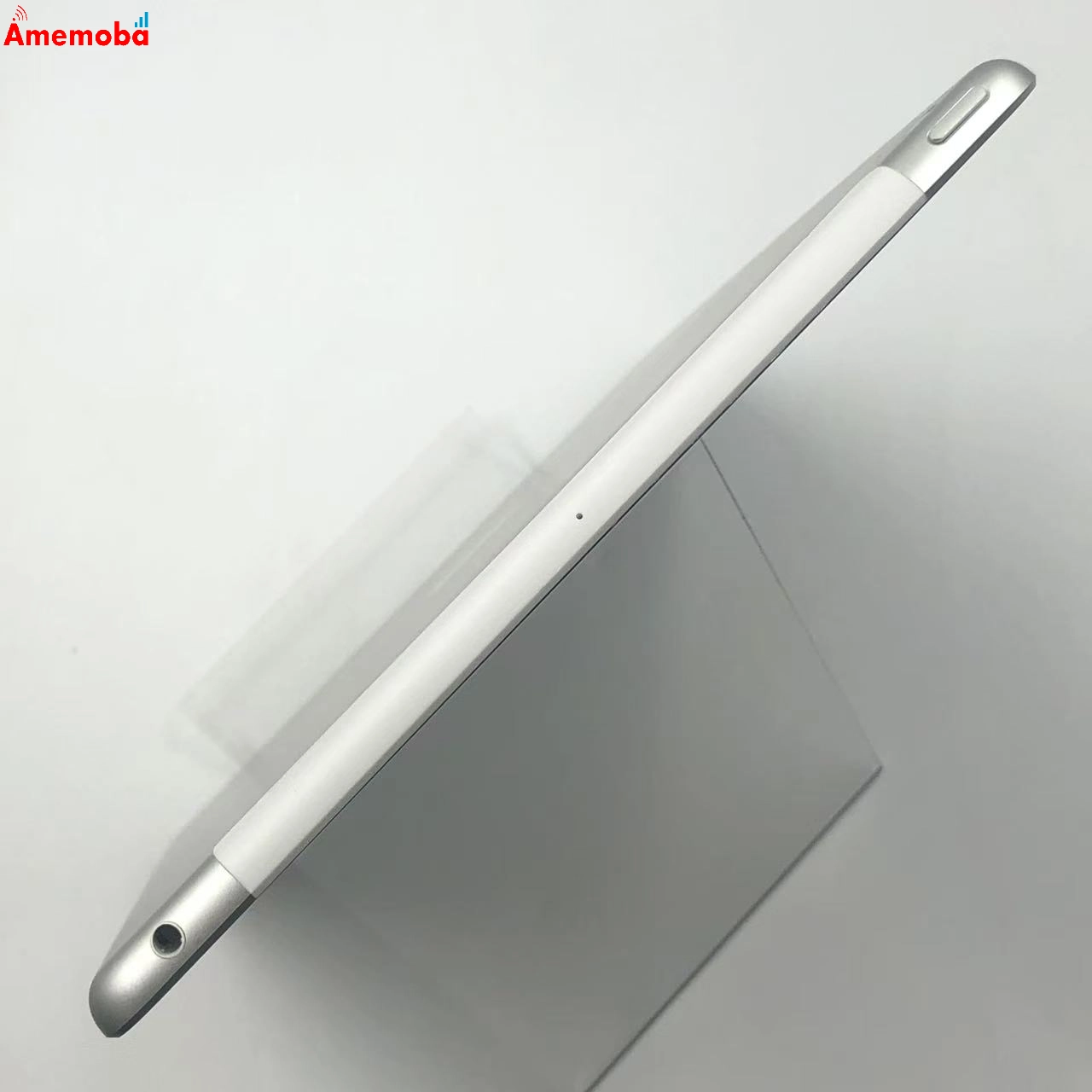 iPad 第9世代  64GB シルバー MK493J/A Apple版SIMフリー 美品