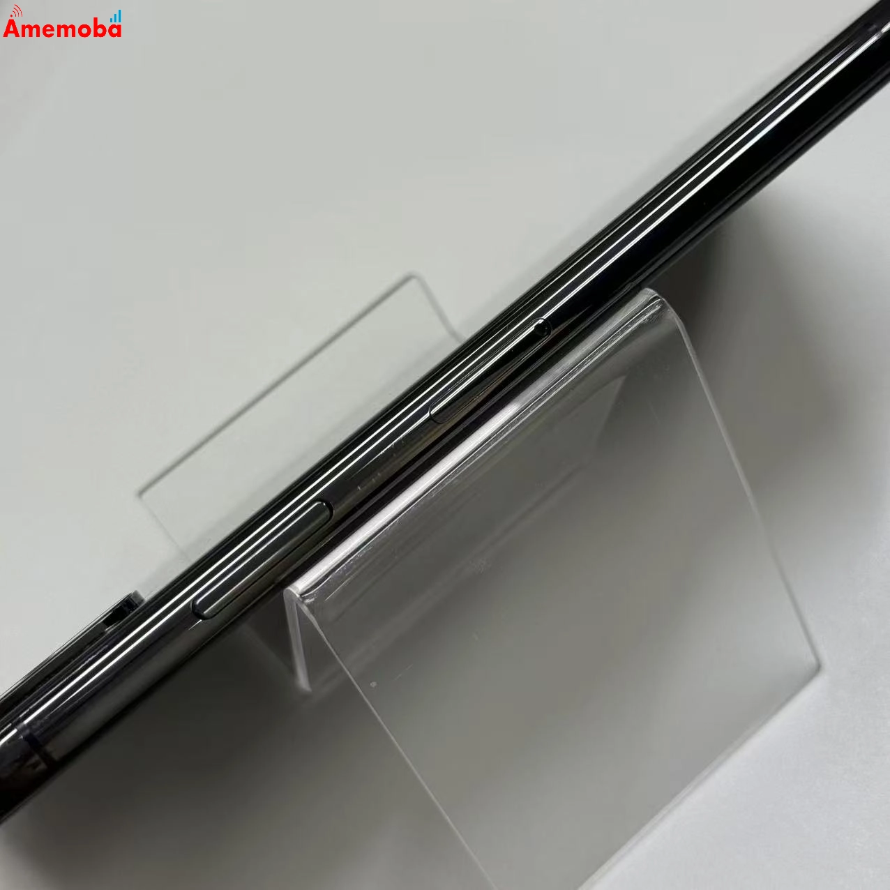 iPhoneXS 64GB スペースグレイ MTAW2J/A docomo版SIMフリー
