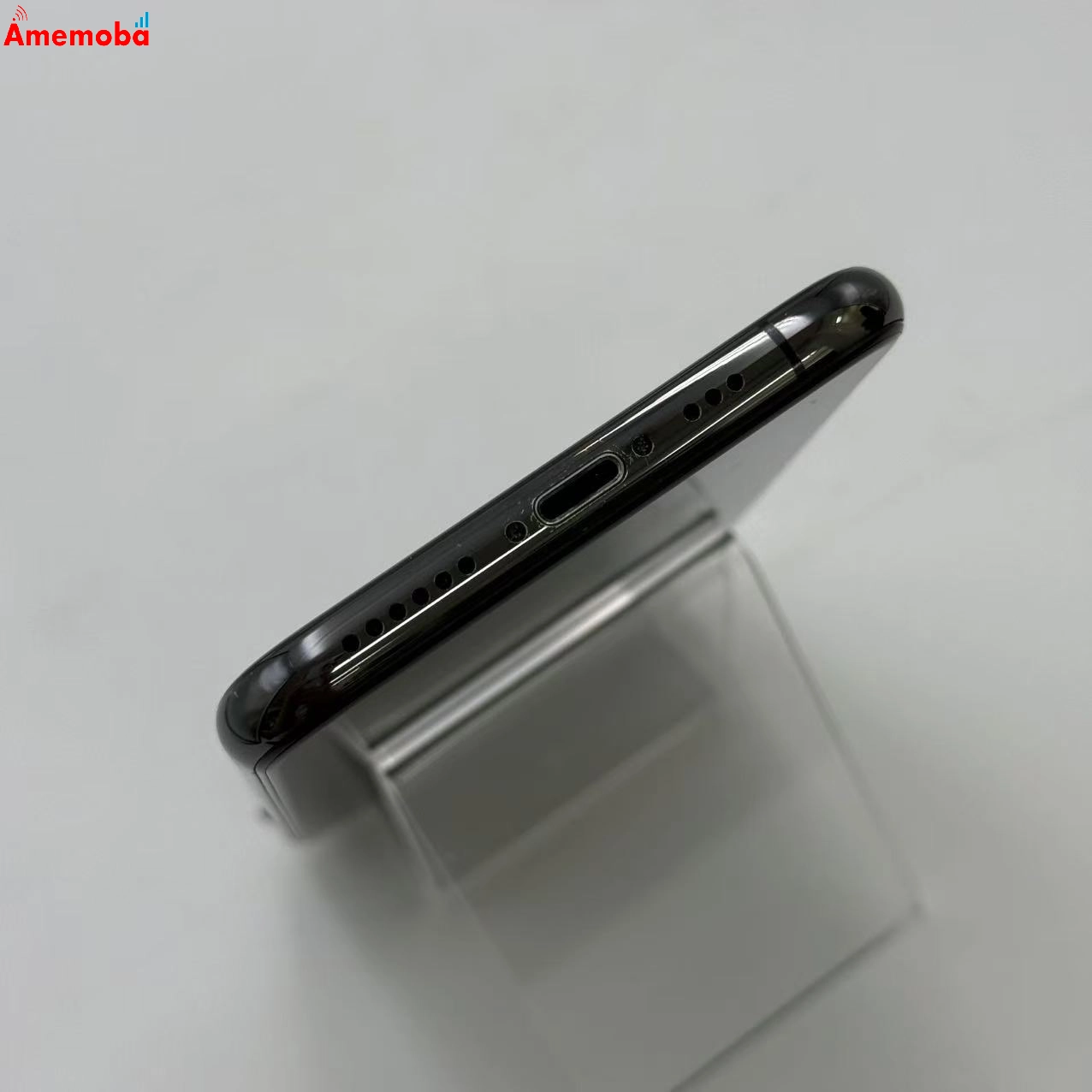 iPhoneXS 64GB スペースグレイ MTAW2J/A docomo版SIMフリー