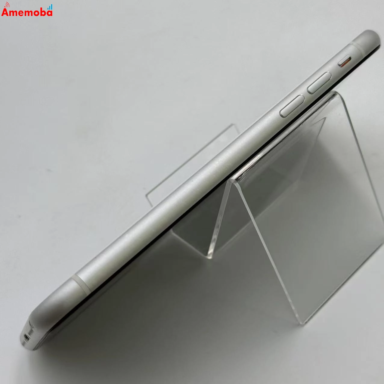 iPhoneXR 64GB ホワイト MT032J/A SoftBank版SIMフリー ジャンク品