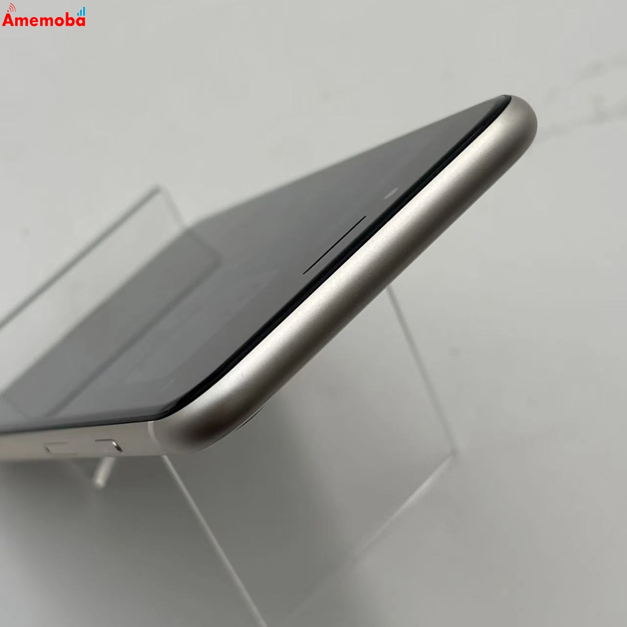 iPhoneSE 第3世代 128GB スターライト MMYG3J/A AU版SIMフリー 美品
