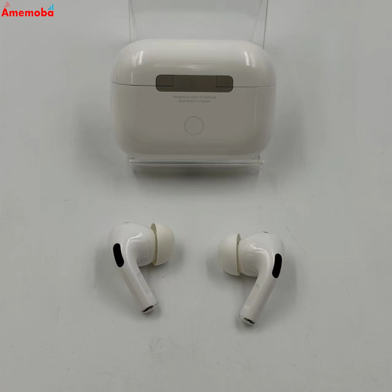 AirPods Pro 第2世代 MagSafe充電ケース(USB-C)付き ホワイト MTJV3J/A